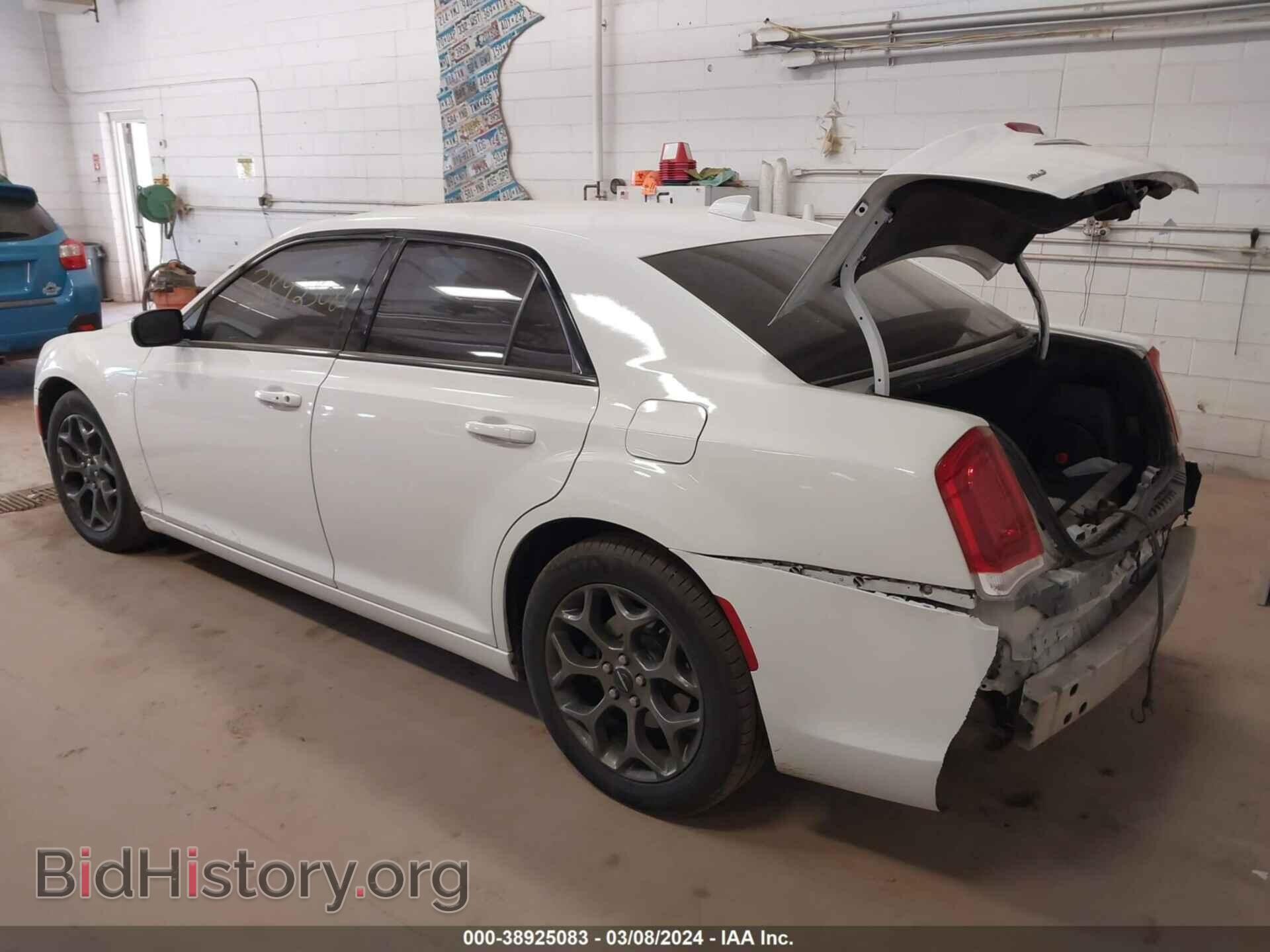 2016 CHRYSLER 300 - VIN: 2C3CCAGG7GH220520 - Фото 3