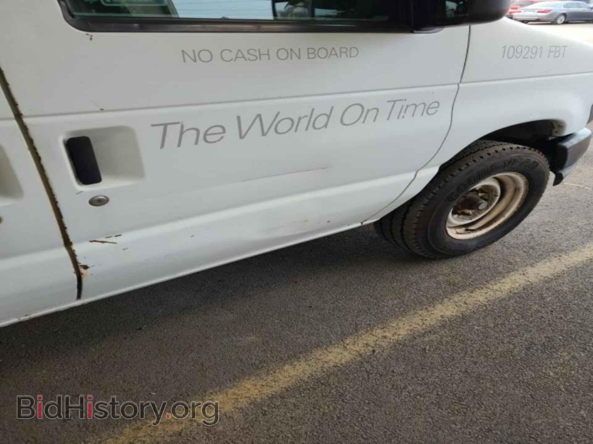 Photo 1FTNE1EW3ADA91284 - FORD E-150 2010