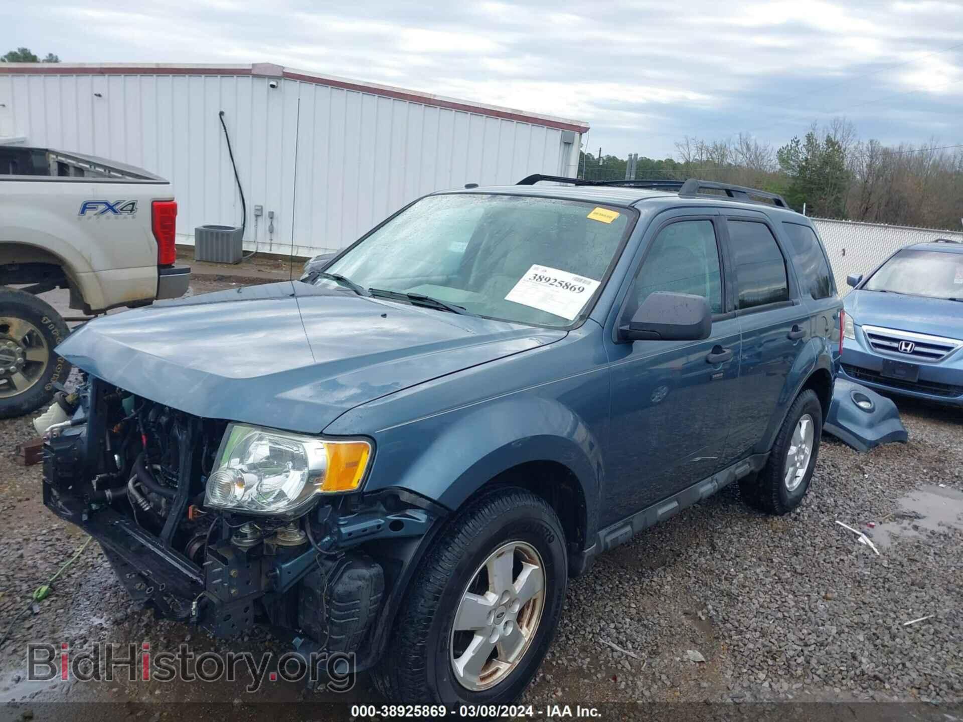2011 FORD ESCAPE - VIN: 1FMCU0D7XBKB38513 - Photo 2