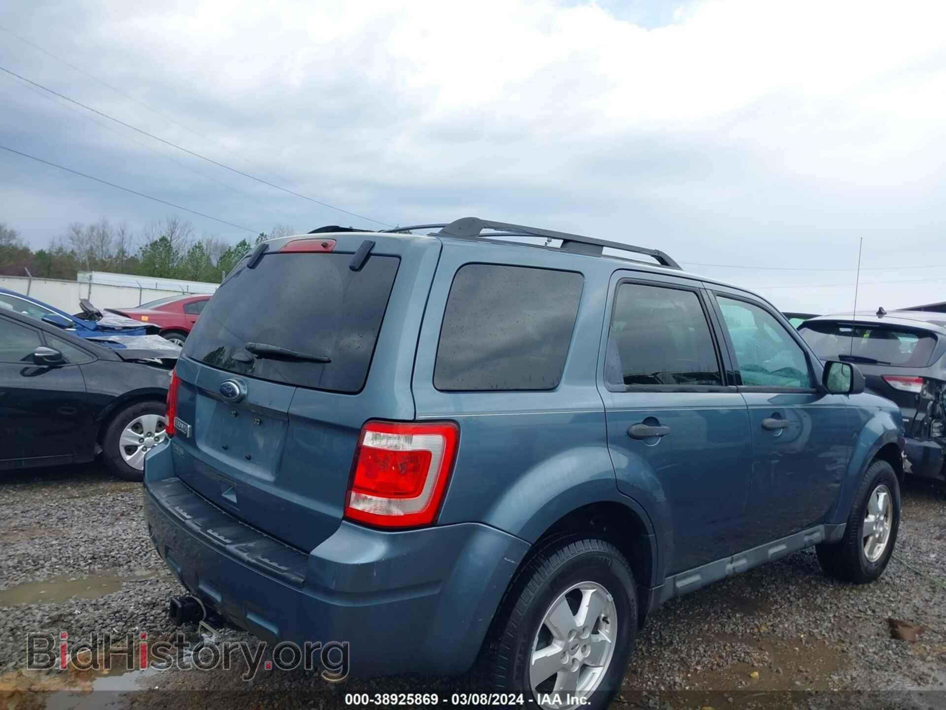 2011 FORD ESCAPE - VIN: 1FMCU0D7XBKB38513 - Photo 4