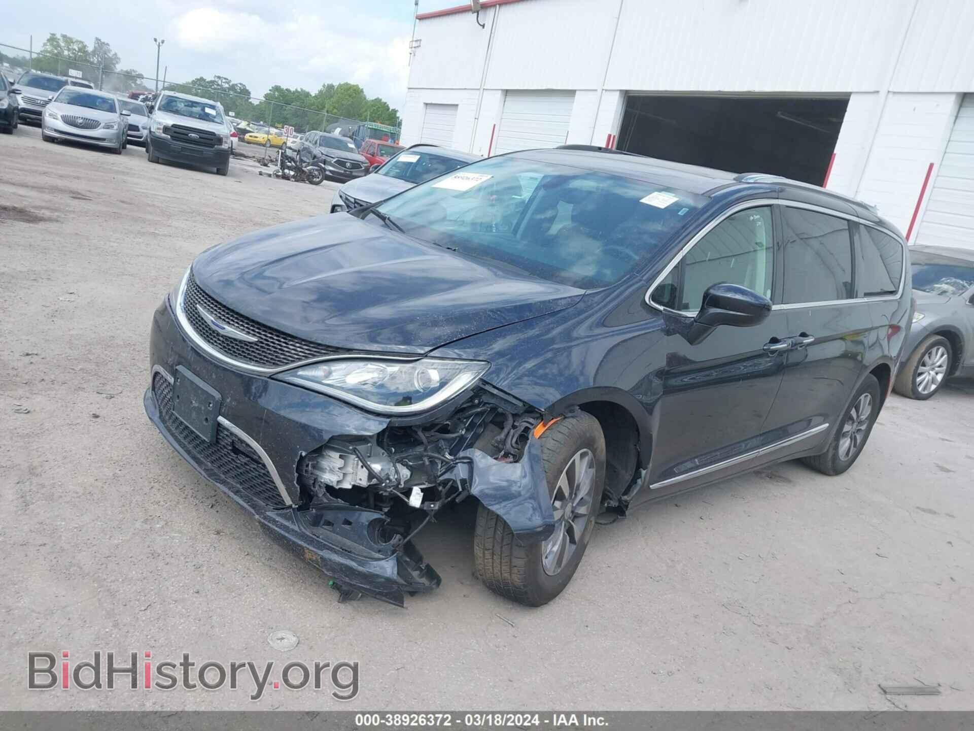 2020 CHRYSLER PACIFICA - VIN: 2C4RC1EG5LR166163 - Photo 2