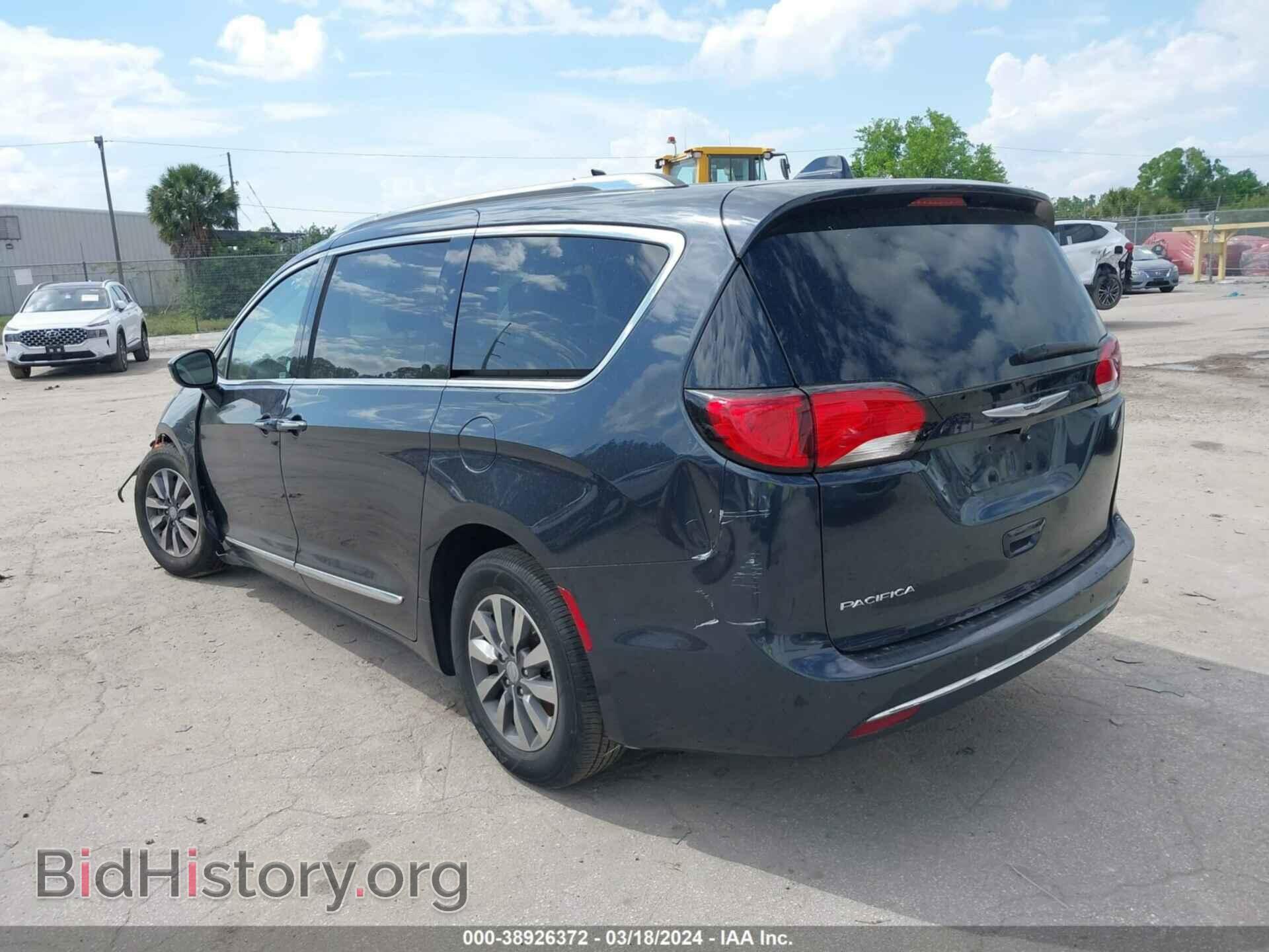 2020 CHRYSLER PACIFICA - VIN: 2C4RC1EG5LR166163 - Photo 3