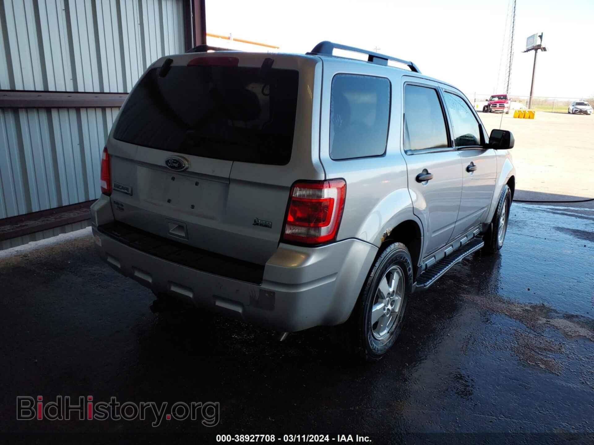 2010 FORD ESCAPE - VIN: 1FMCU0DG6AKA52856 - Фото 4