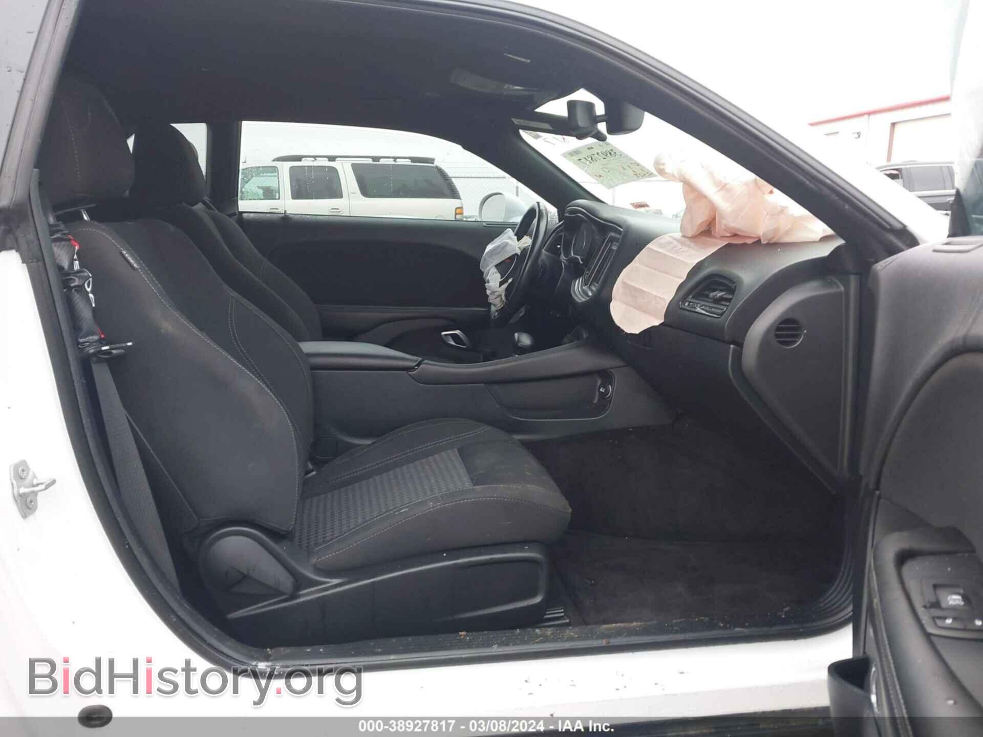 2018 DODGE CHALLENGER - VIN: 2C3CDZAG9JH242501 - Фото 5