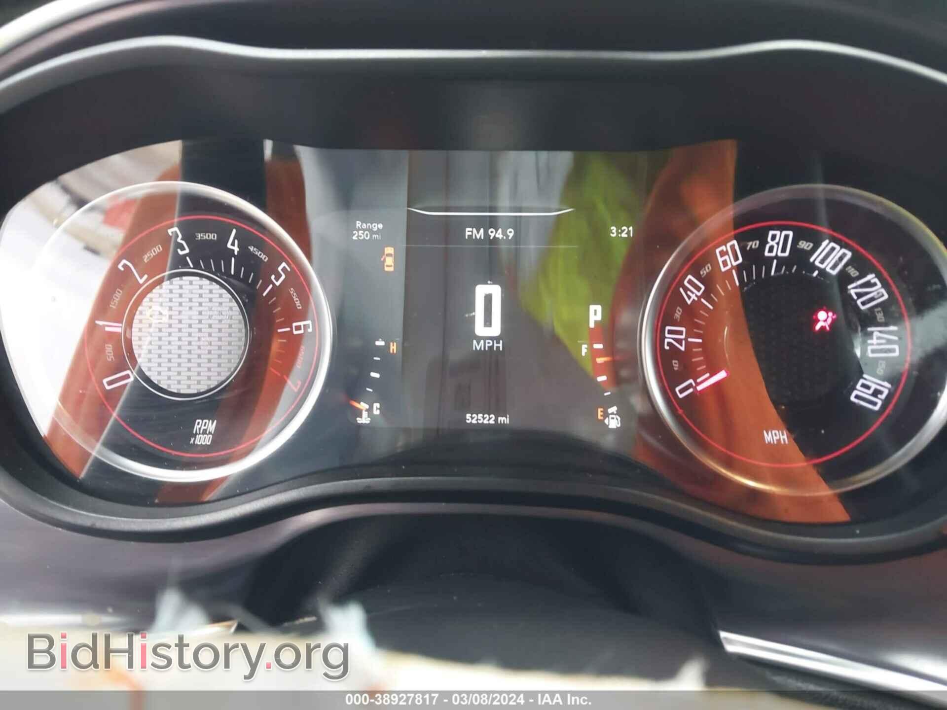 2018 DODGE CHALLENGER - VIN: 2C3CDZAG9JH242501 - Фото 7
