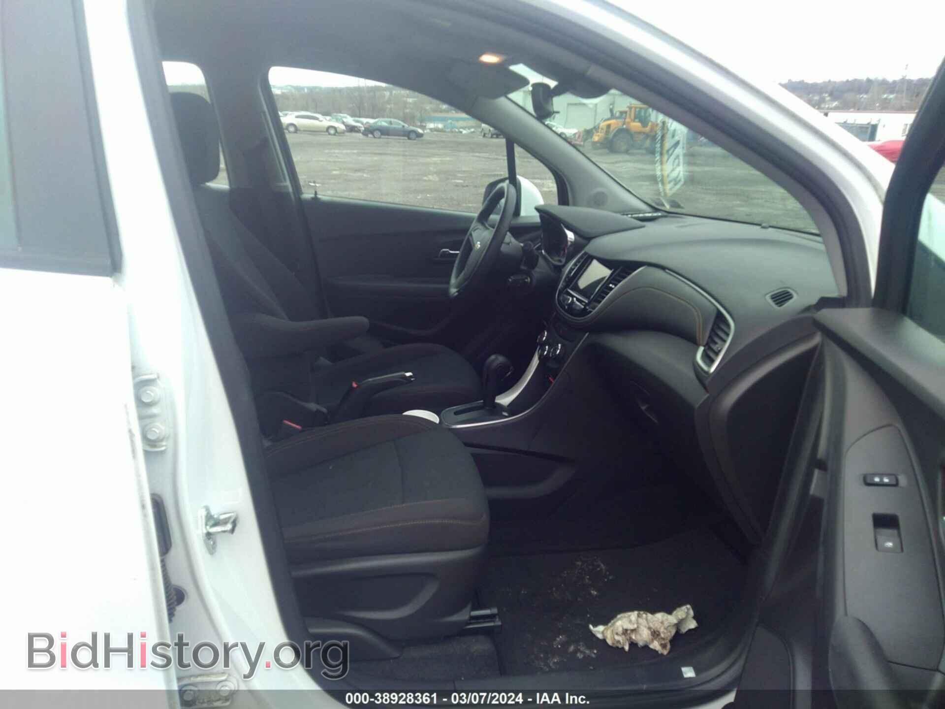 2018 CHEVROLET TRAX - VIN: KL7CJNSB7JB561949 - Фото 5