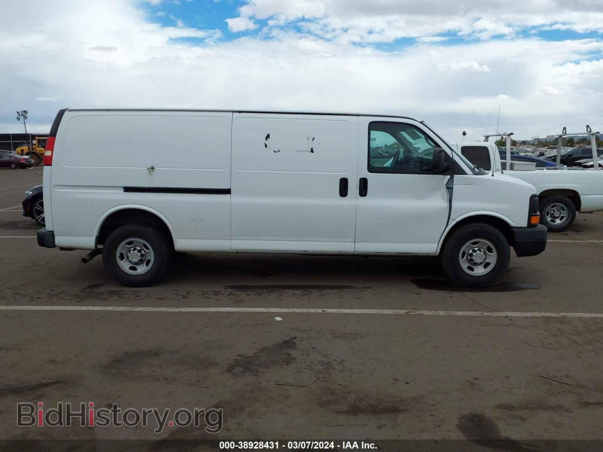 2014 CHEVROLET EXPRESS 2500 - VIN: 1GCWGGCA6E1122155 - Фото 13