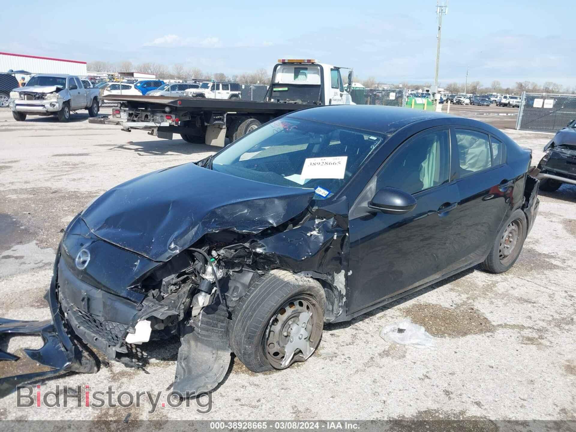 2013 MAZDA MAZDA3 - VIN: JM1BL1TF9D1703845 - Фото 2