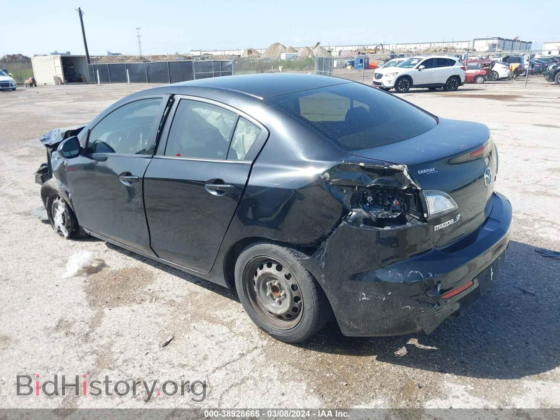 2013 MAZDA MAZDA3 - VIN: JM1BL1TF9D1703845 - Фото 3