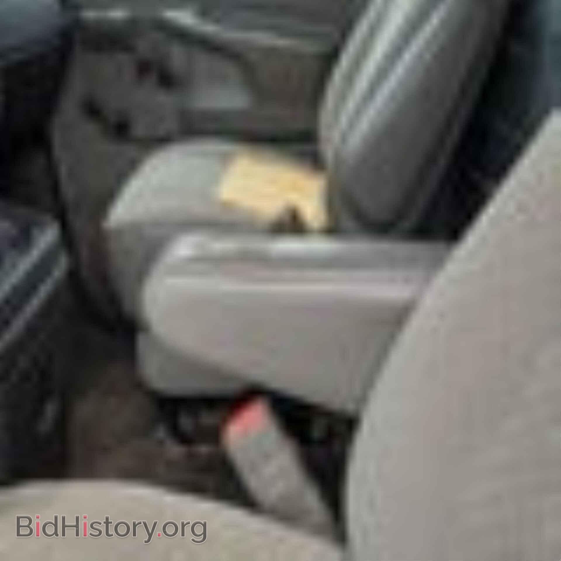 2011 CHEVROLET EXPRESS 2500 - VIN: 1GCWGFCA0B1164651 - Фото 6