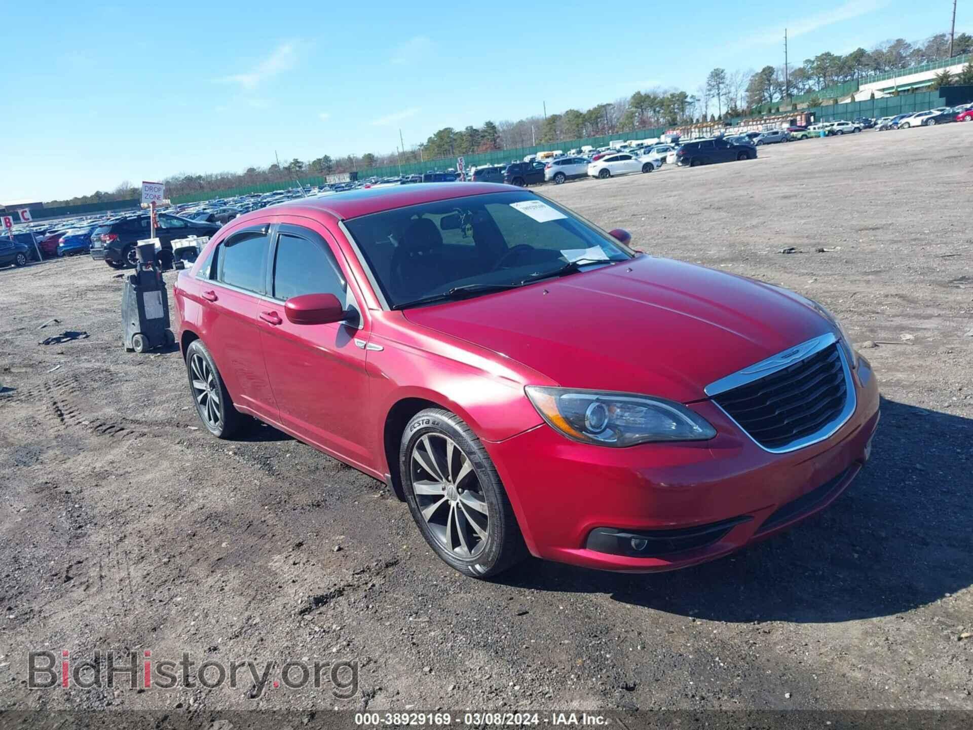 Photo 1C3BC8FG8BN567408 - CHRYSLER 200 2011
