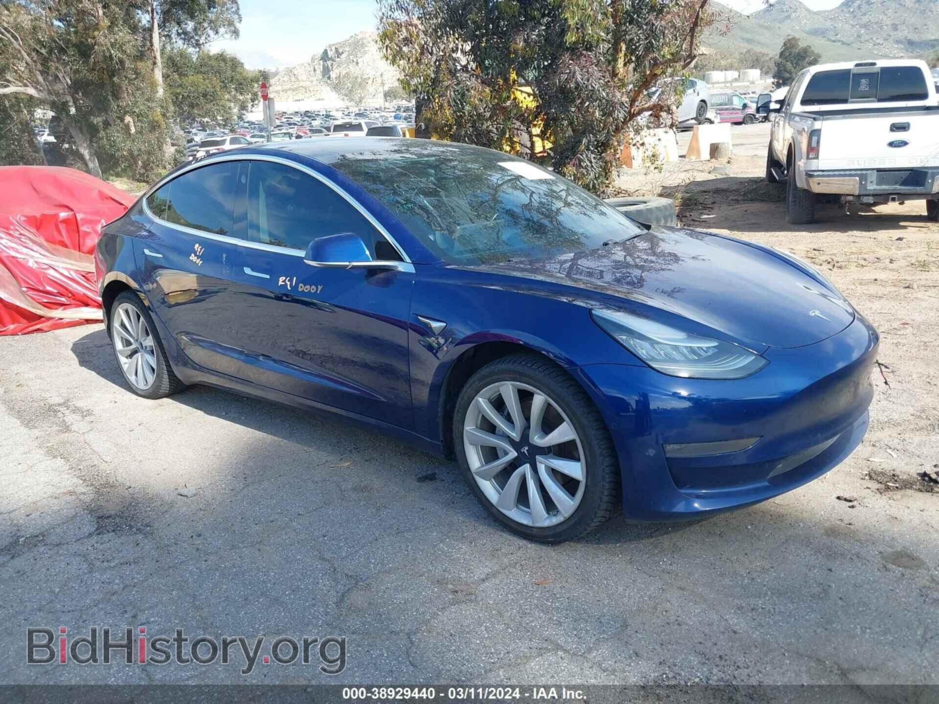Photo 5YJ3E1EA2KF311598 - TESLA MODEL 3 2019