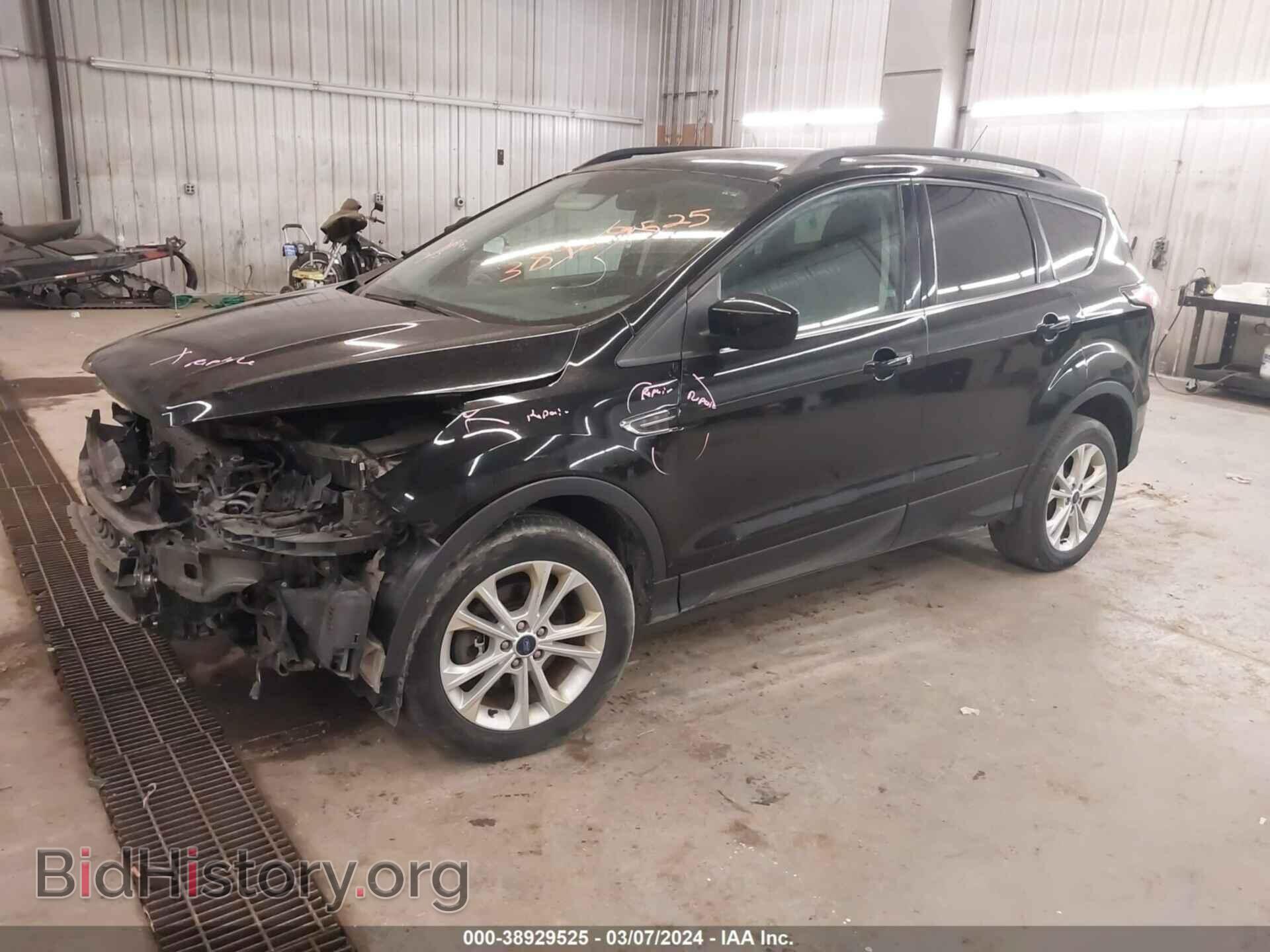 2017 FORD ESCAPE - VIN: 1FMCU9GD3HUB94067 - Фото 2