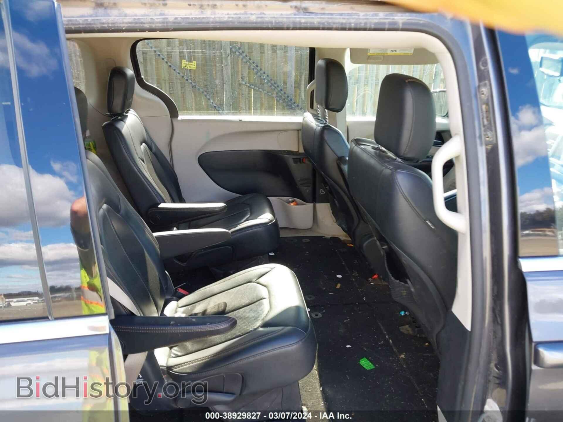 2020 CHRYSLER PACIFICA - VIN: 2C4RC1BGXLR177194 - Фото 8