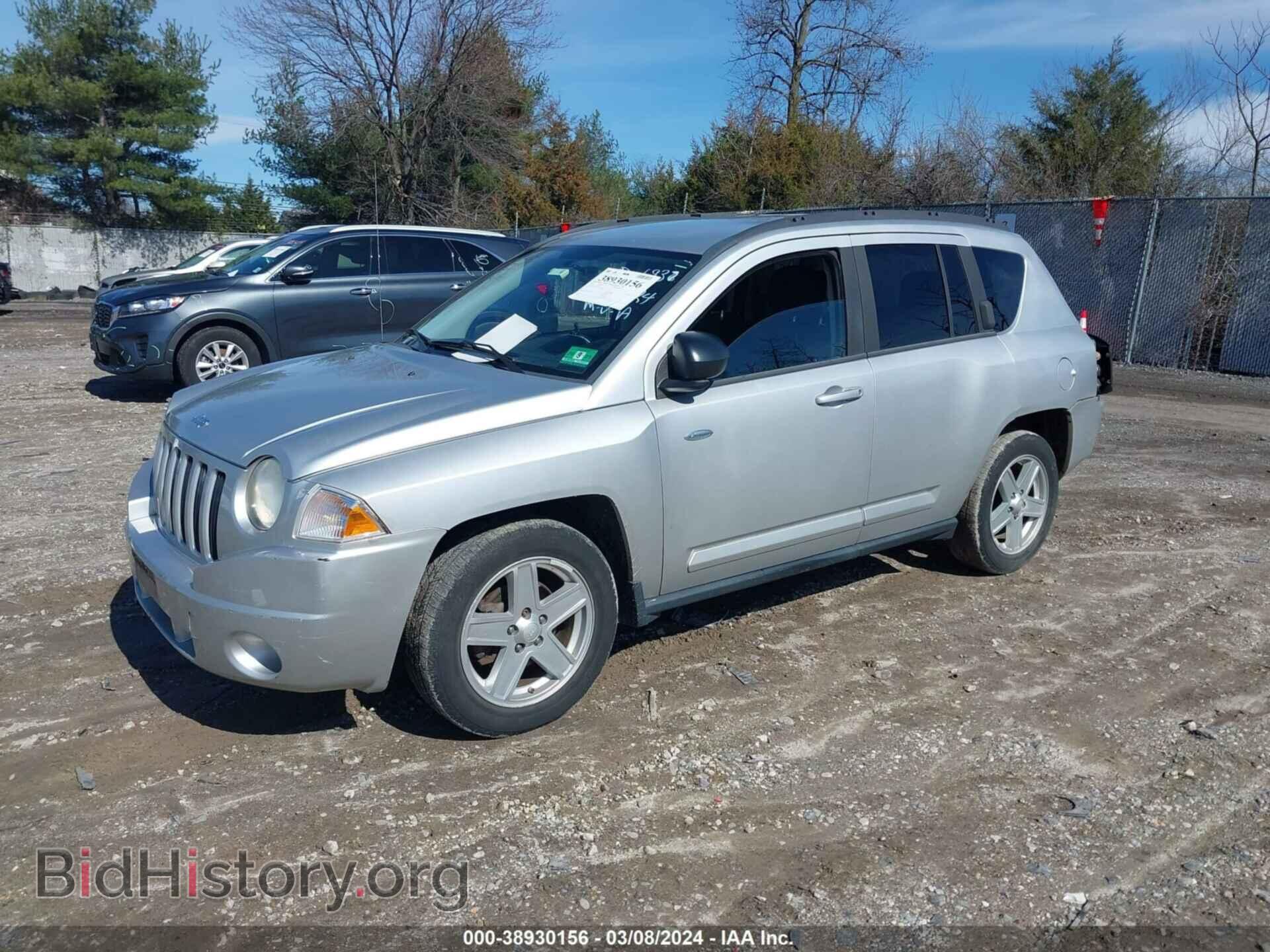 2010 JEEP COMPASS - VIN: 1J4NF1FBXAD620166 - Фото 2