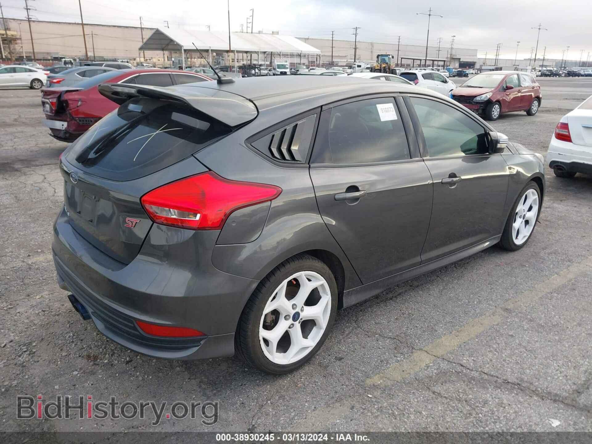 2017 FORD FOCUS ST - VIN: 1FADP3L93HL211332 - Фото 4