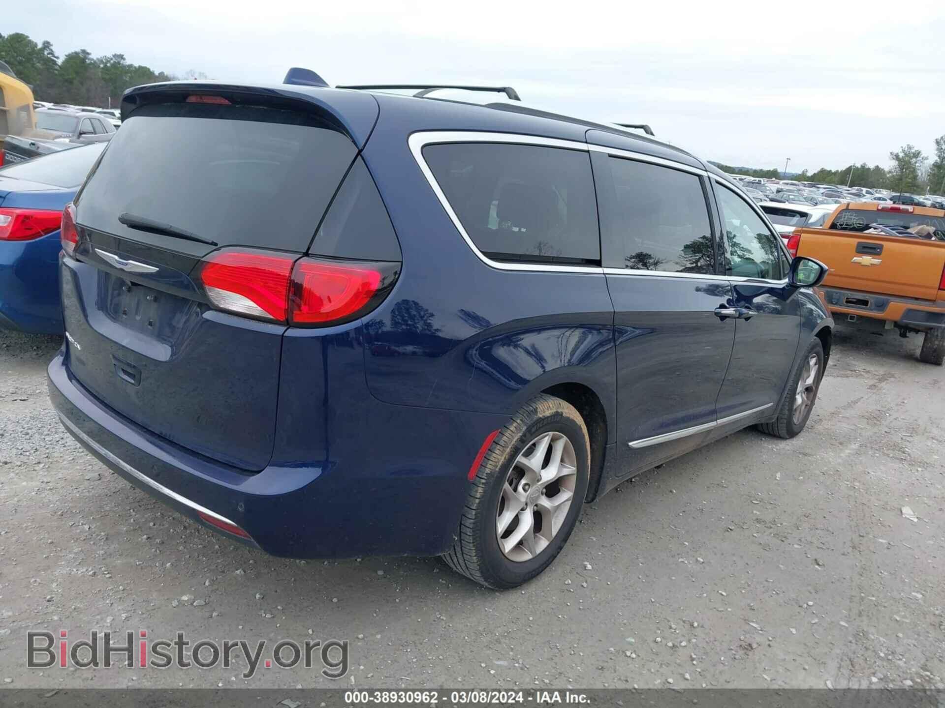 2018 CHRYSLER PACIFICA - VIN: 2C4RC1EG0JR318105 - Фото 4