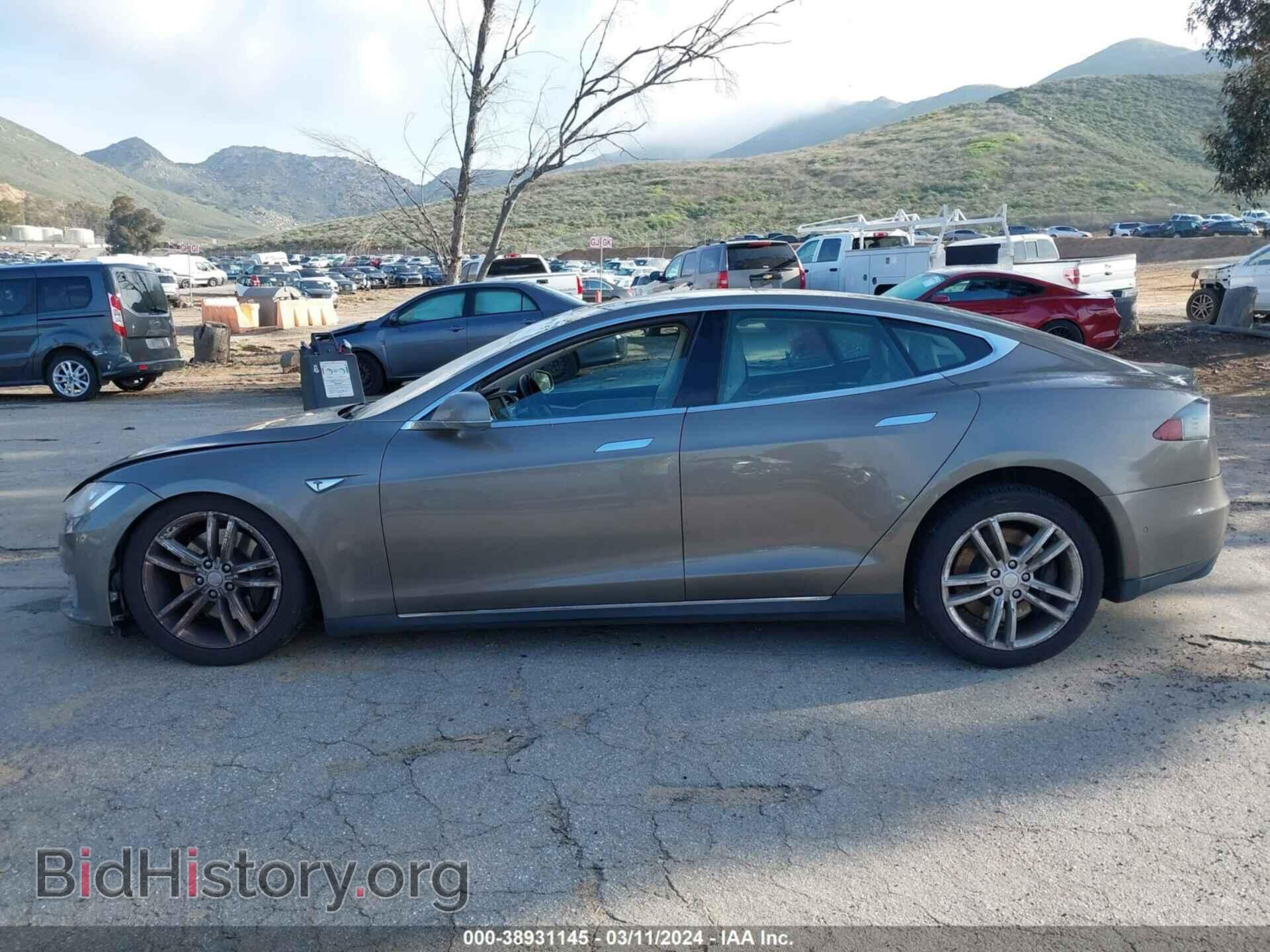 2015 TESLA MODEL S - VIN: 5YJSA1H24FF090961 - Фото 14
