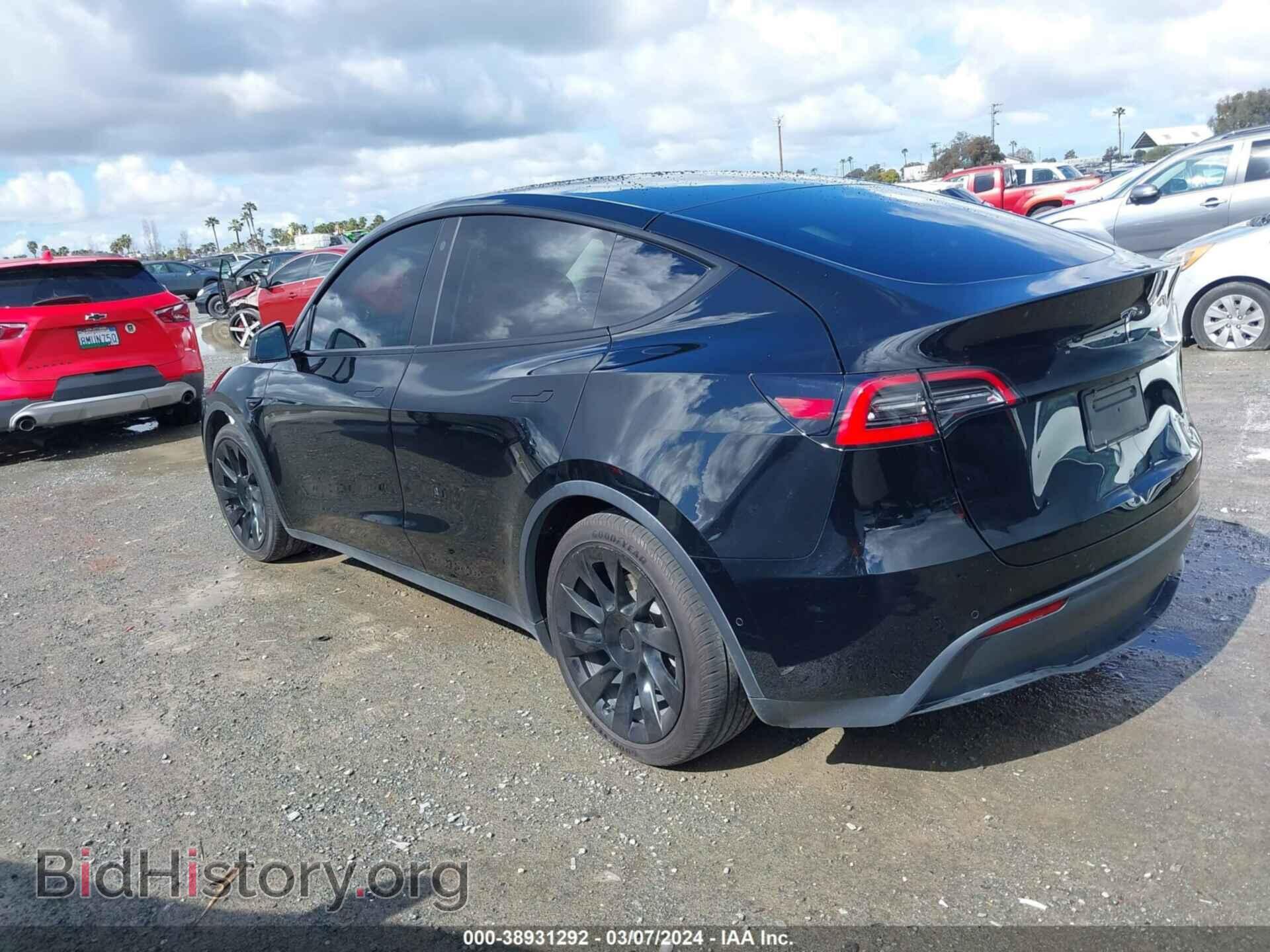 2021 TESLA MODEL Y - VIN: 5YJYGDEE3MF084686 - Фото 3