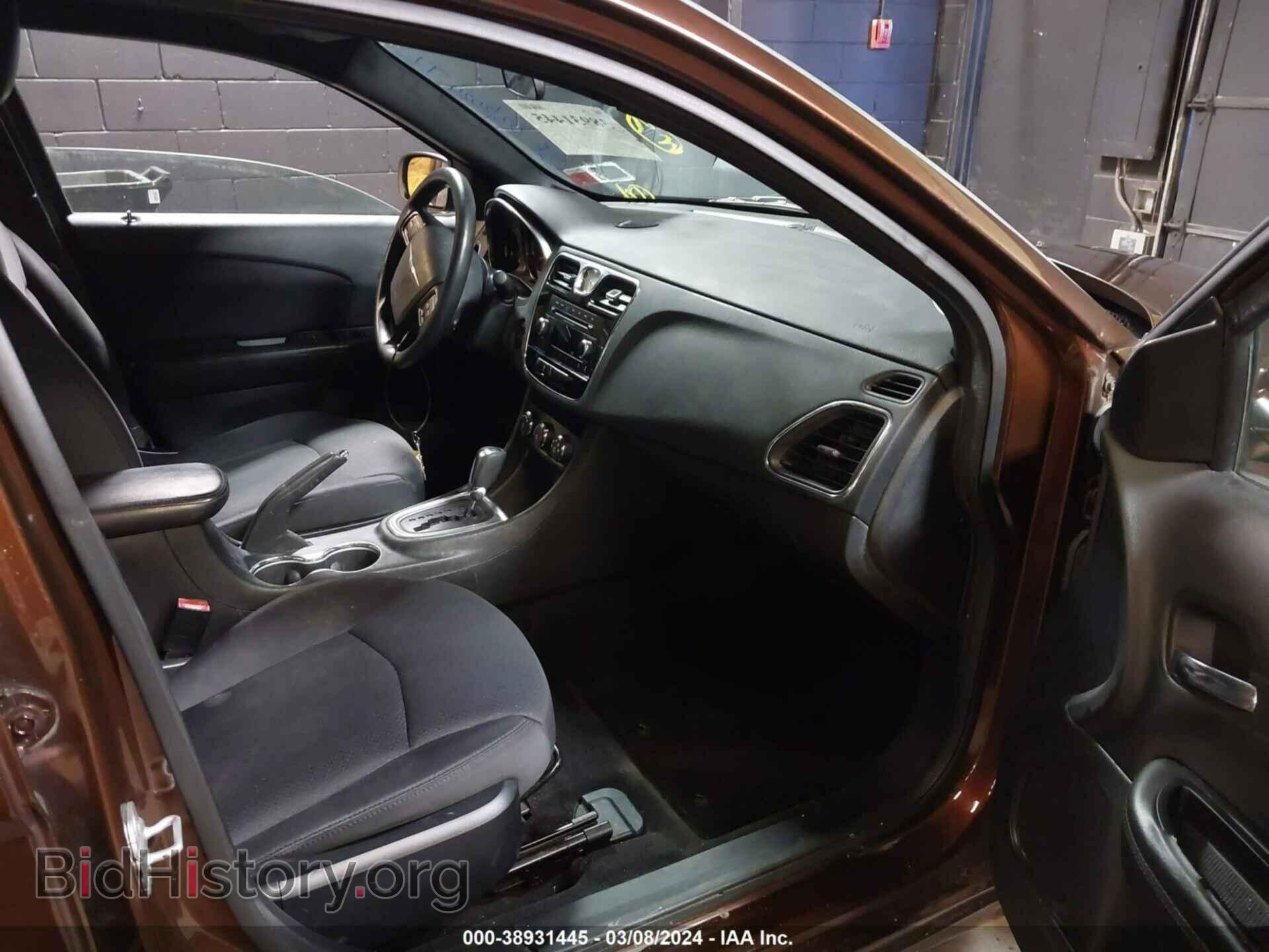 2013 CHRYSLER 200 - VIN: 1C3CCBABXDN733475 - Фото 5