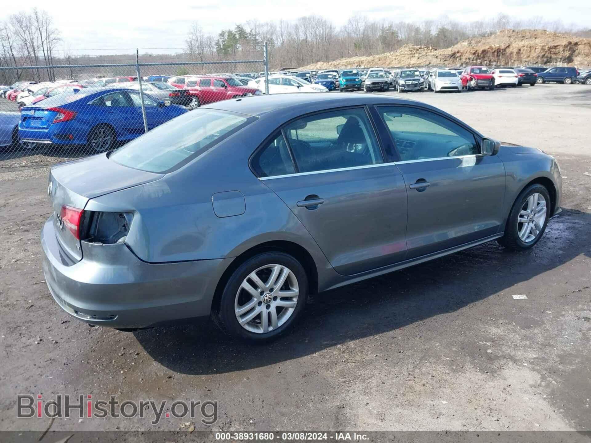 2017 VOLKSWAGEN JETTA - VIN: 3VW2B7AJ9HM242598 - Фото 4