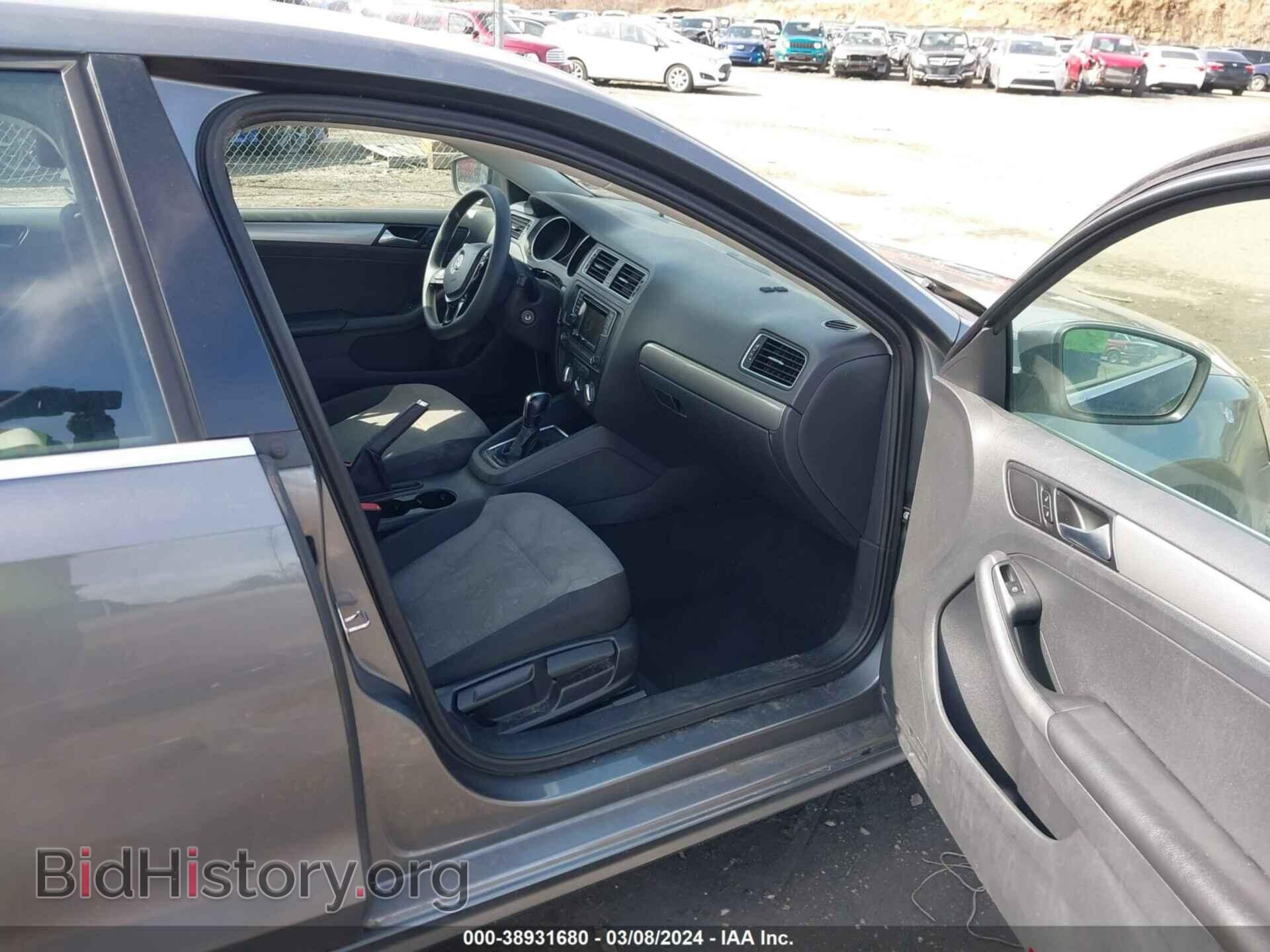 2017 VOLKSWAGEN JETTA - VIN: 3VW2B7AJ9HM242598 - Фото 5