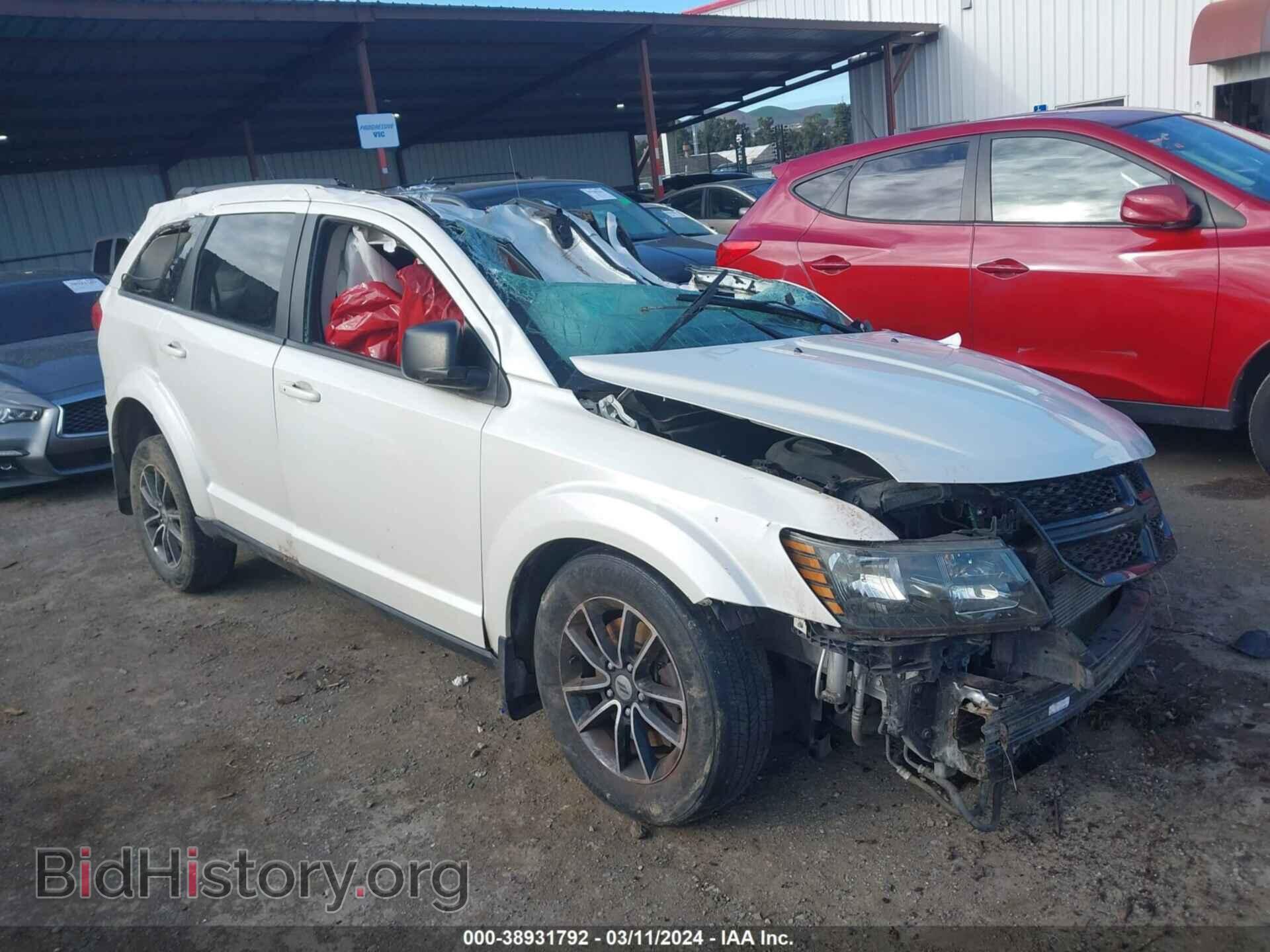 Photo 3C4PDDAG5JT249727 - DODGE JOURNEY 2018