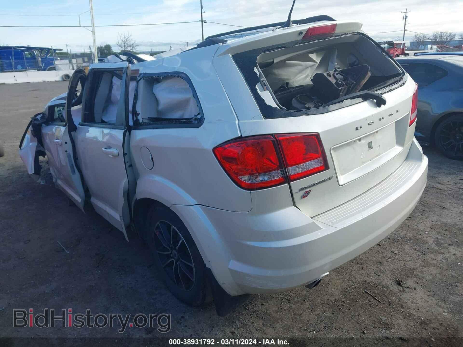 2018 DODGE JOURNEY - VIN: 3C4PDDAG5JT249727 - Фото 3