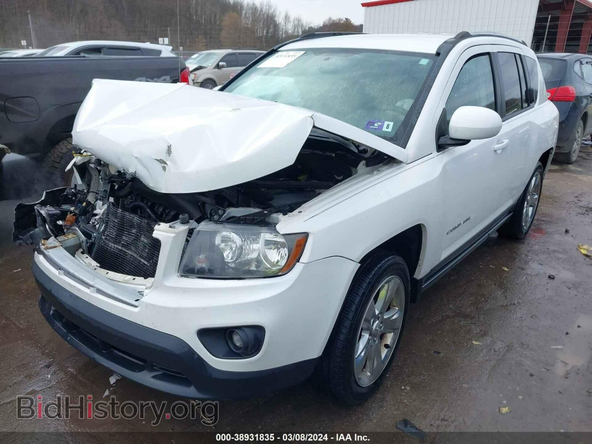 2014 JEEP COMPASS - VIN: 1C4NJDEB3ED646184 - Photo 2