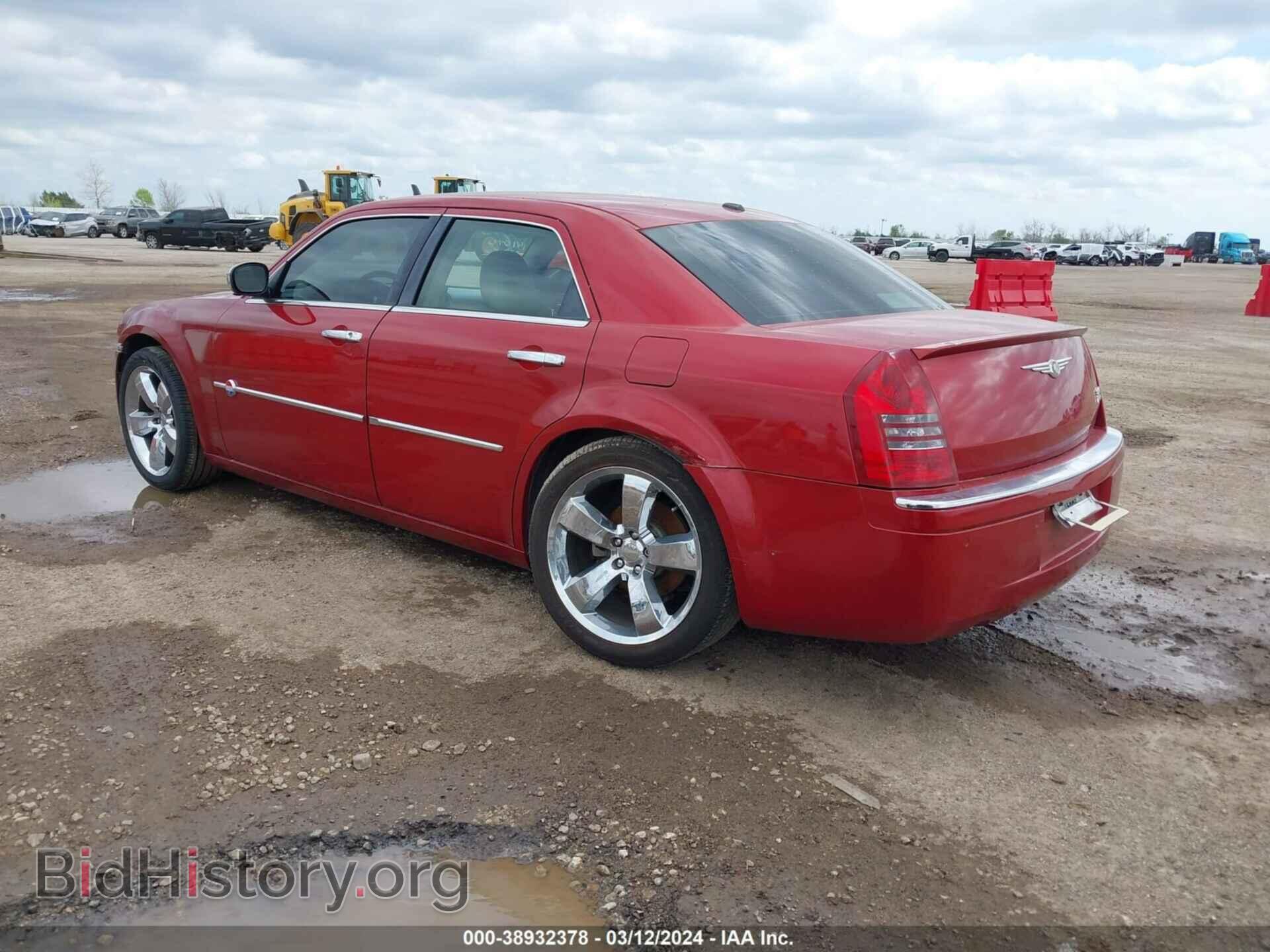 2006 CHRYSLER 300C - VIN: 2C3LA63H36H450443 - Фото 3