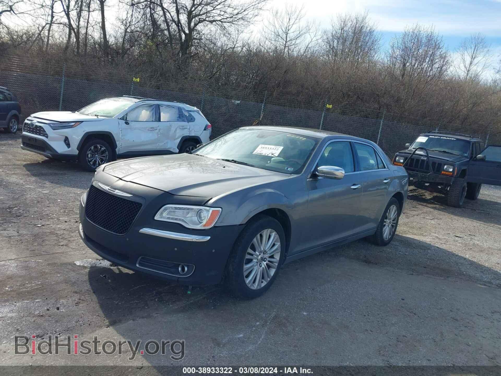 2011 CHRYSLER 300C - VIN: 2C3CK6CT6BH611797 - Фото 2