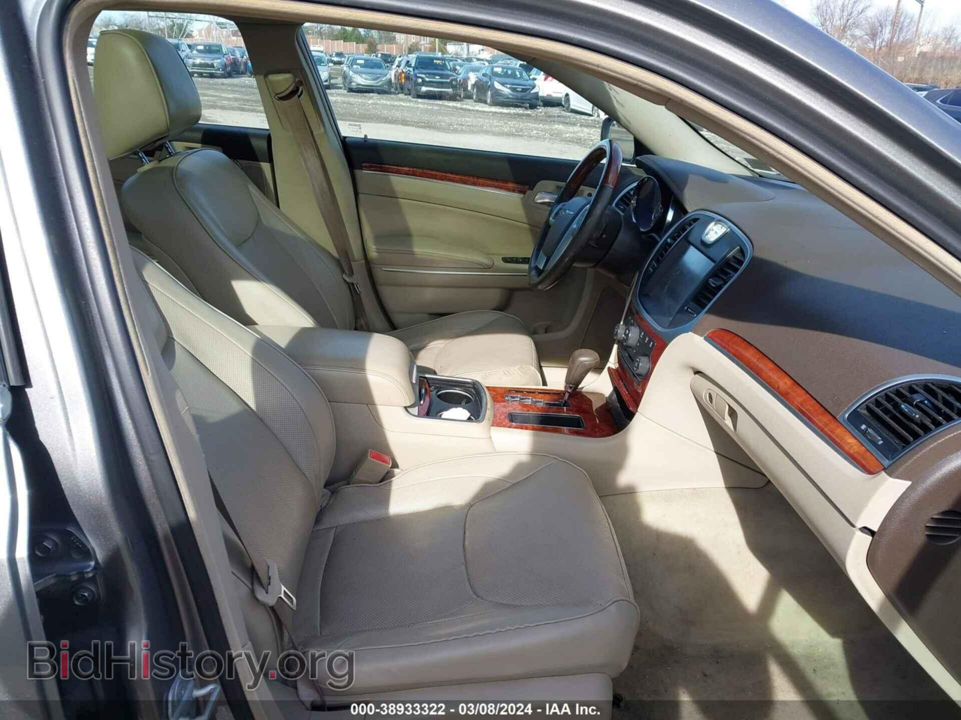 2011 CHRYSLER 300C - VIN: 2C3CK6CT6BH611797 - Фото 5