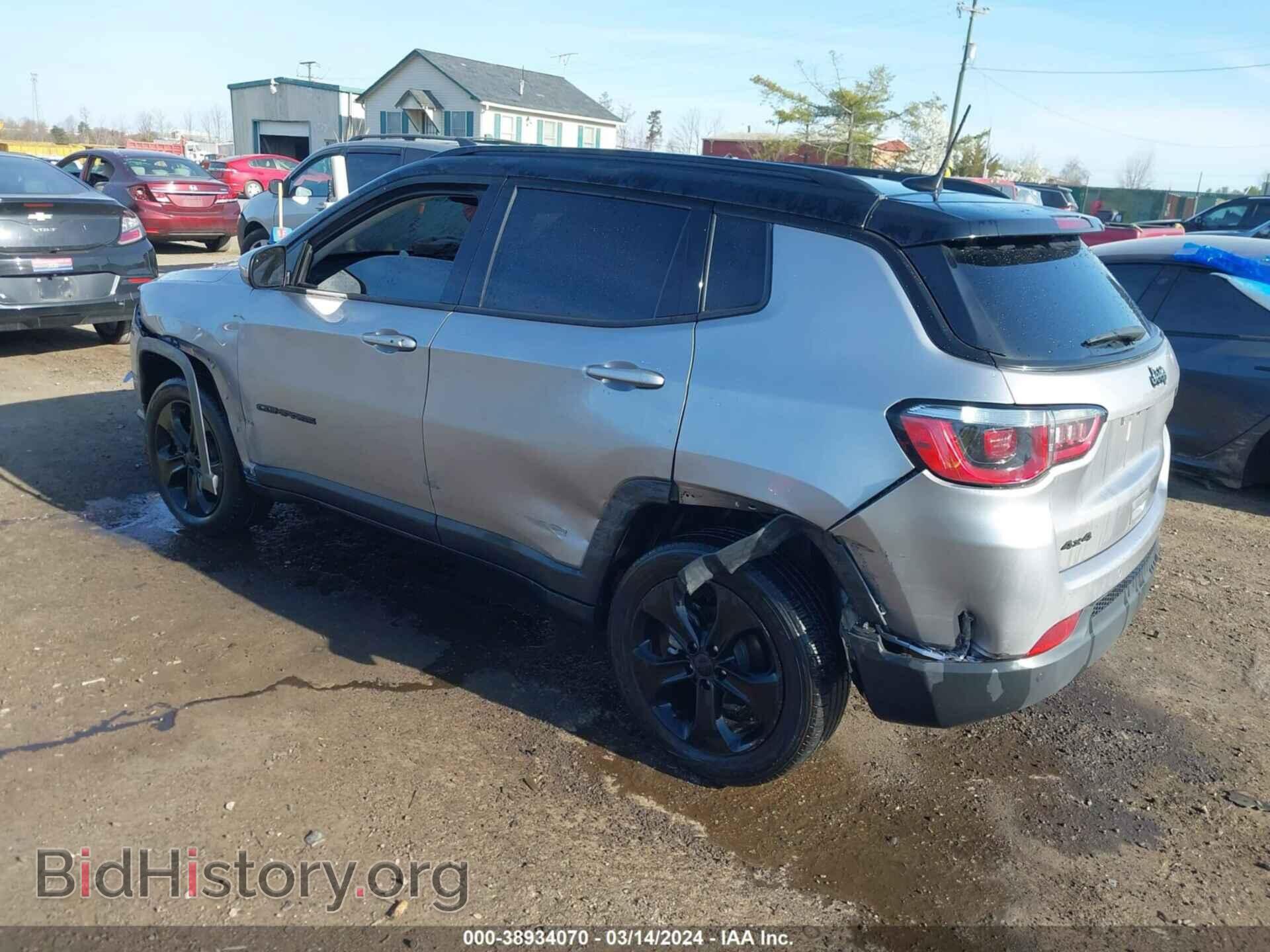 2018 JEEP COMPASS - VIN: 3C4NJDBB6JT453410 - Фото 3