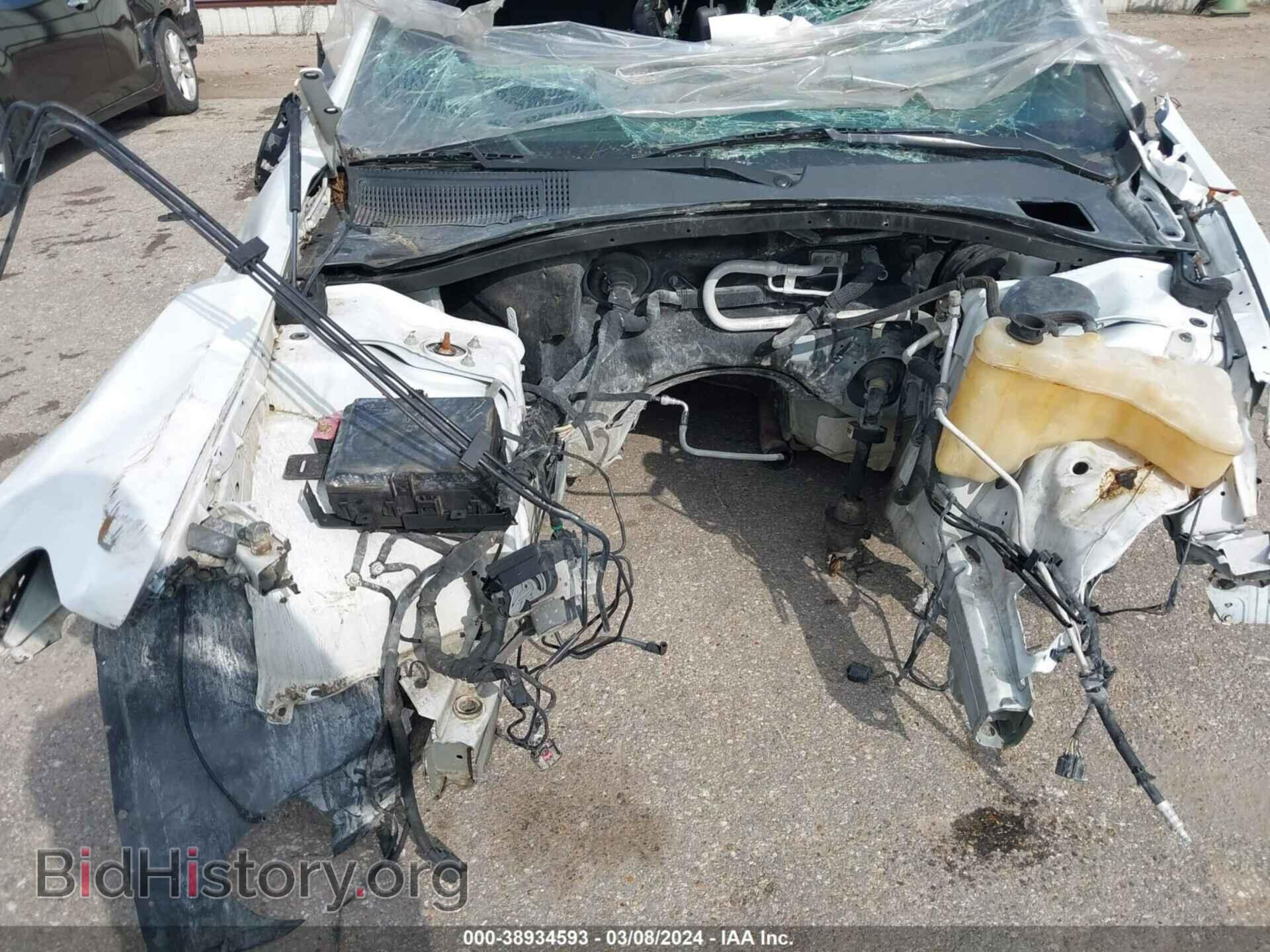 2015 CHRYSLER 300 - VIN: 2C3CCAGG7FH923016 - Photo 6
