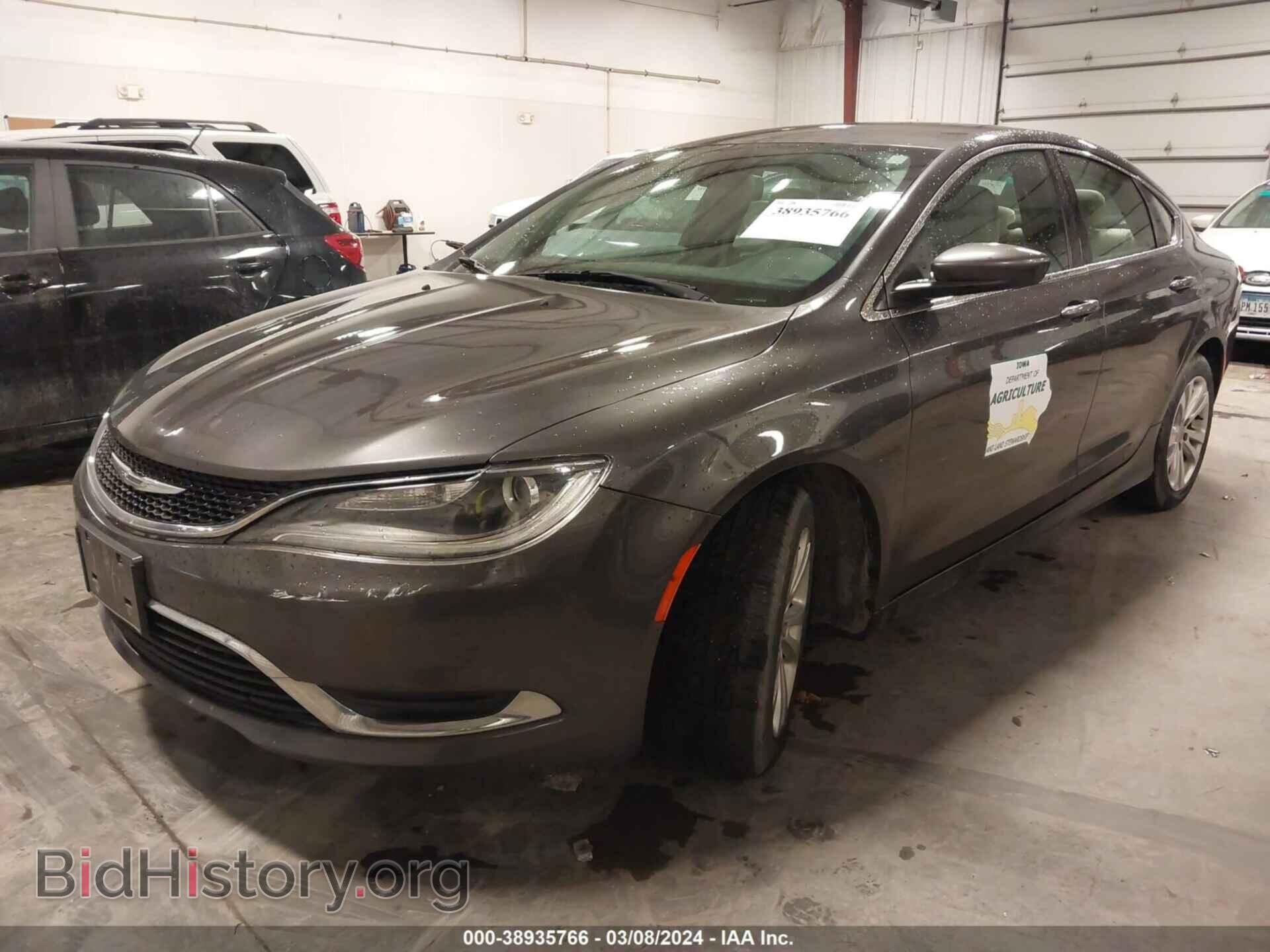 2016 CHRYSLER 200 - VIN: 1C3CCCAB3GN116770 - Фото 2