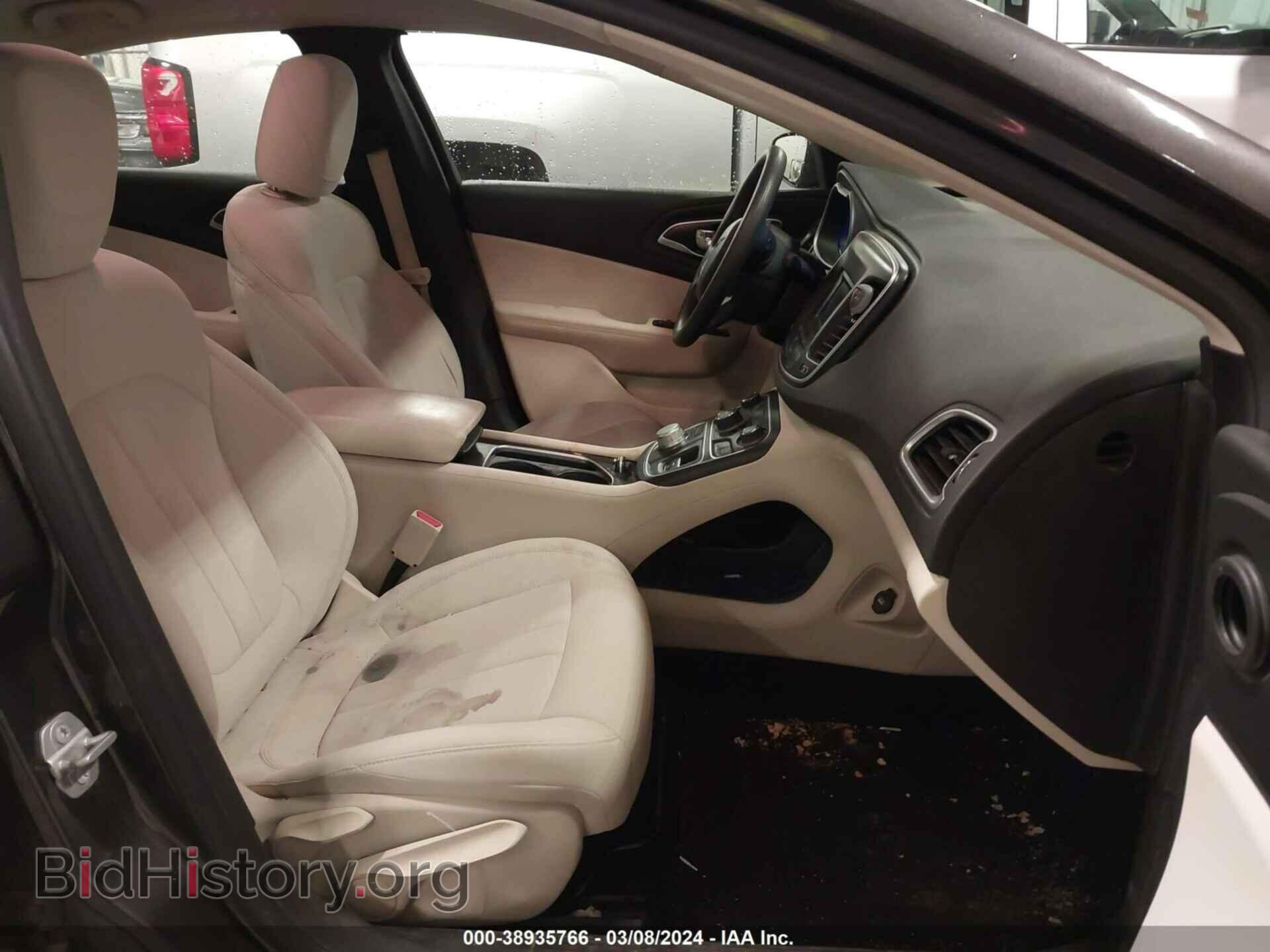 2016 CHRYSLER 200 - VIN: 1C3CCCAB3GN116770 - Фото 5