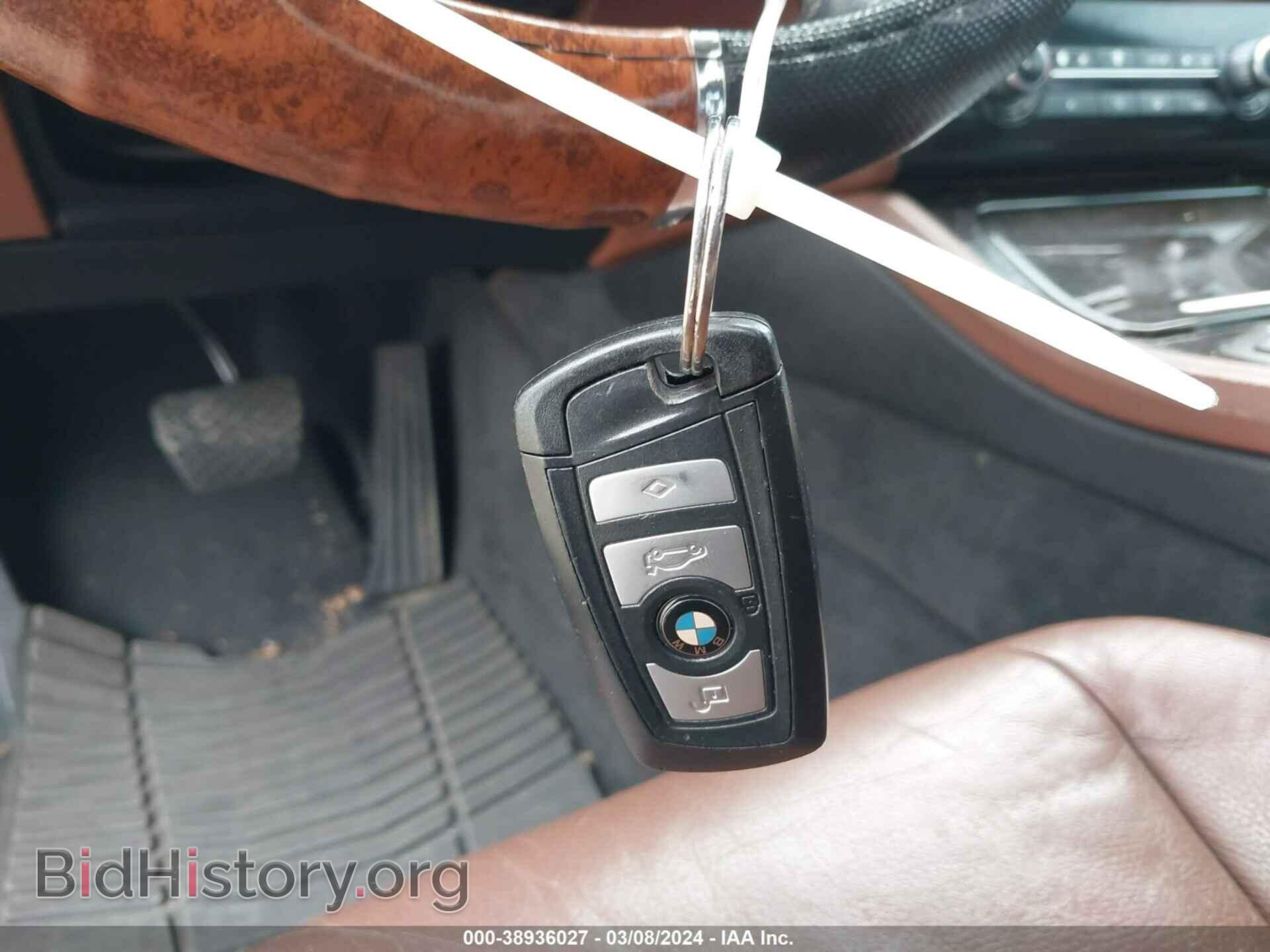 2011 BMW 528I - VIN: WBAFR1C52BC745361 - Фото 11