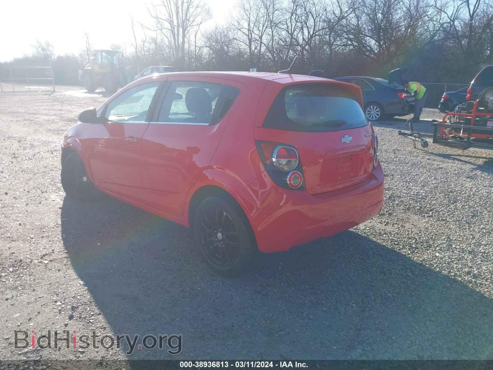 2014 CHEVROLET SONIC - VIN: 1G1JC6SH4E4223720 - Фото 3