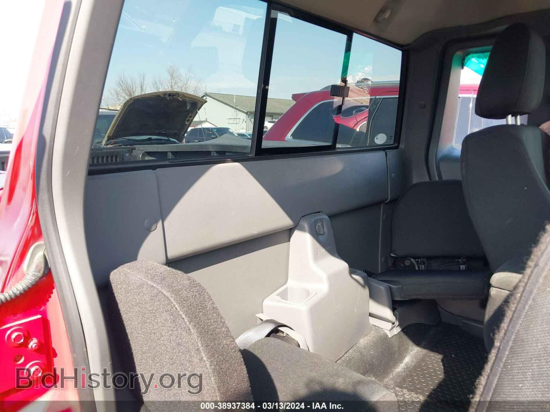 2011 FORD RANGER - VIN: 1FTLR4FE5BPA26925 - Фото 8