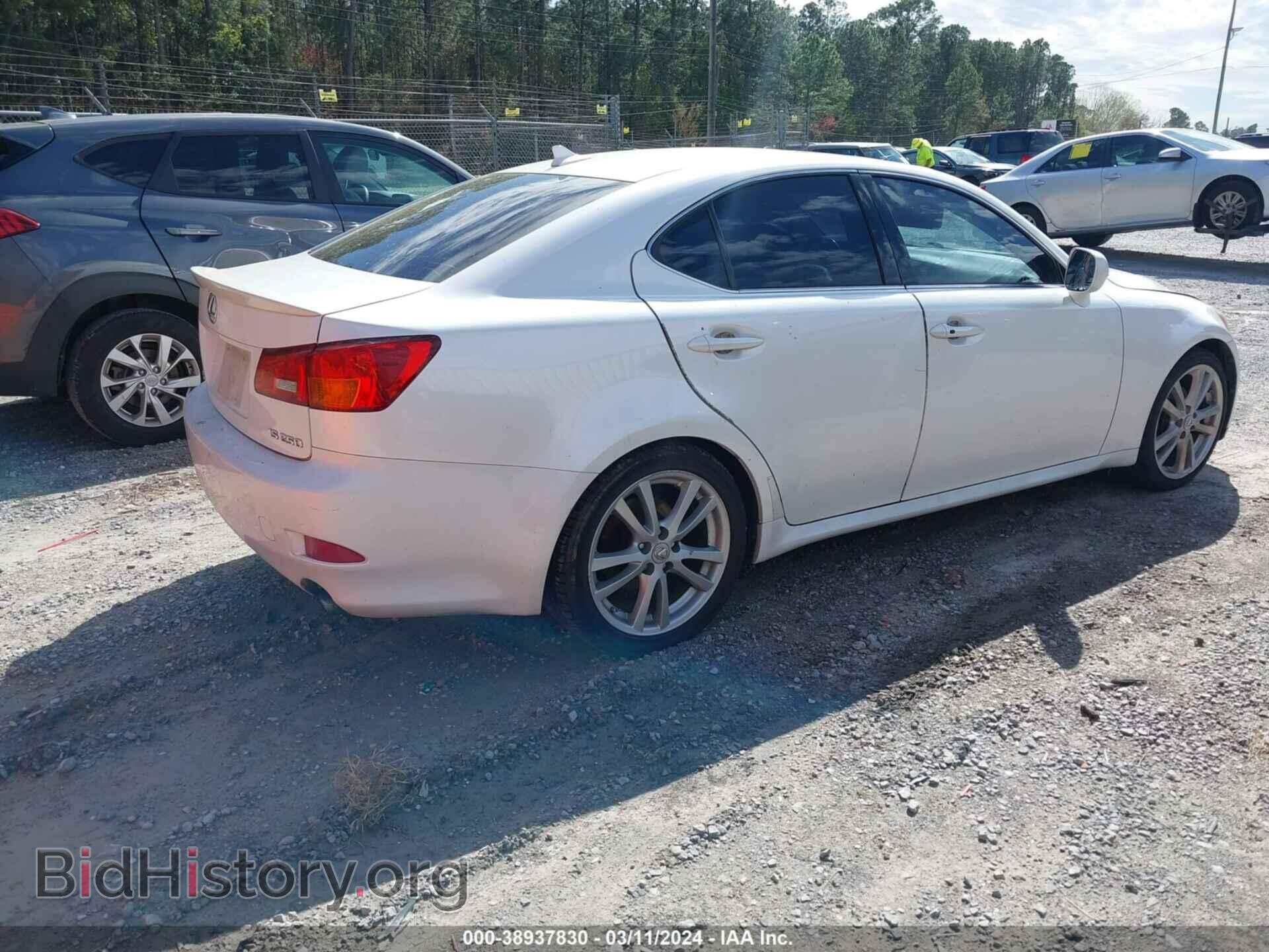 2007 LEXUS IS 250 - VIN: JTHBK262172033755 - Фото 4