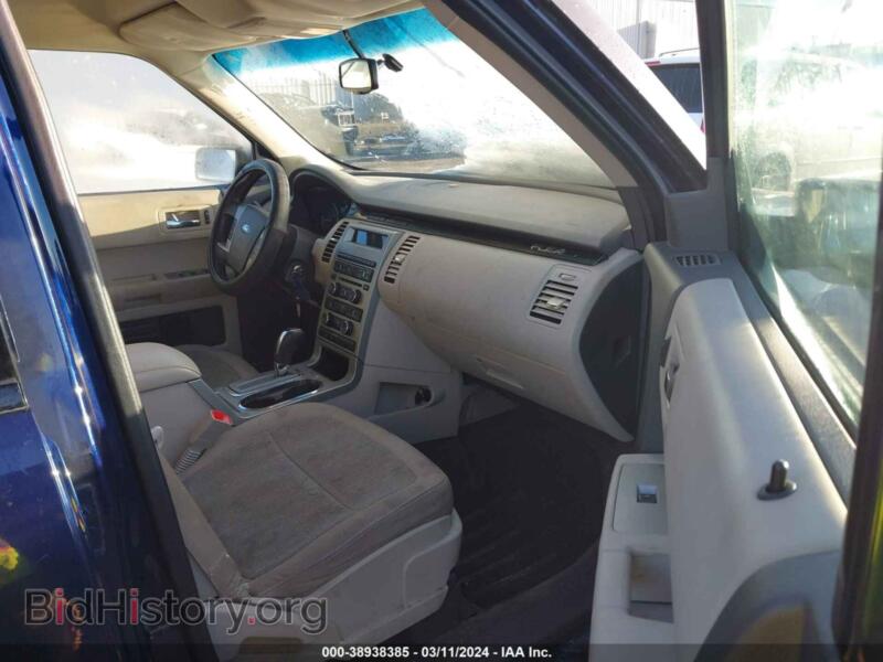 2011 Ford FLEX (VIN 2FMGK5BC6BBD34897) — photo 5 of 11