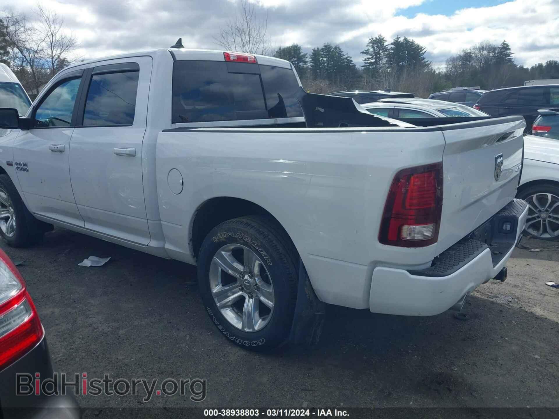 2018 RAM 1500 - VIN: 1C6RR7MT0JS212842 - Фото 3