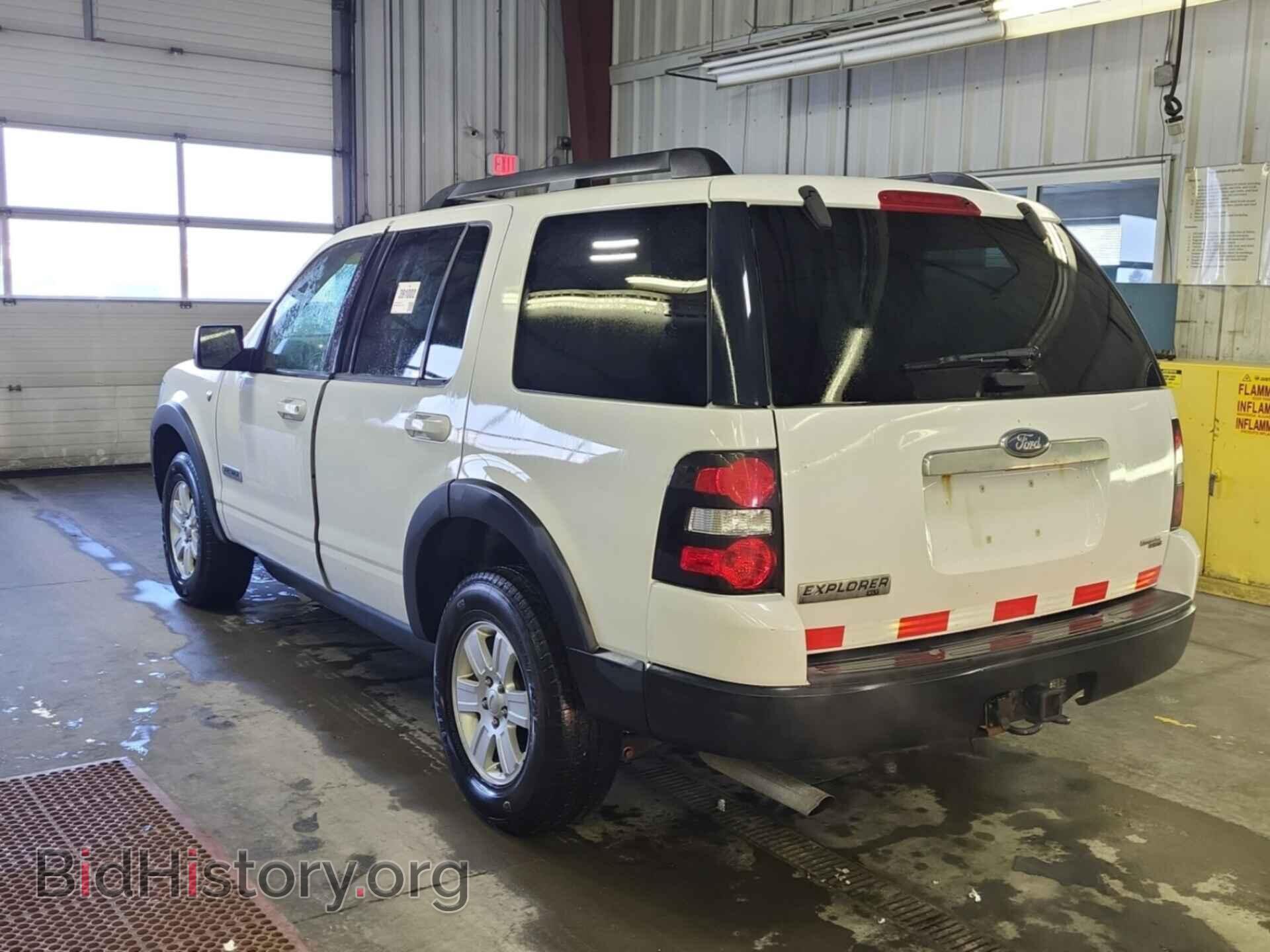 2007 FORD EXPLORER - VIN: 1FMEU73897UB27106 - Фото 4