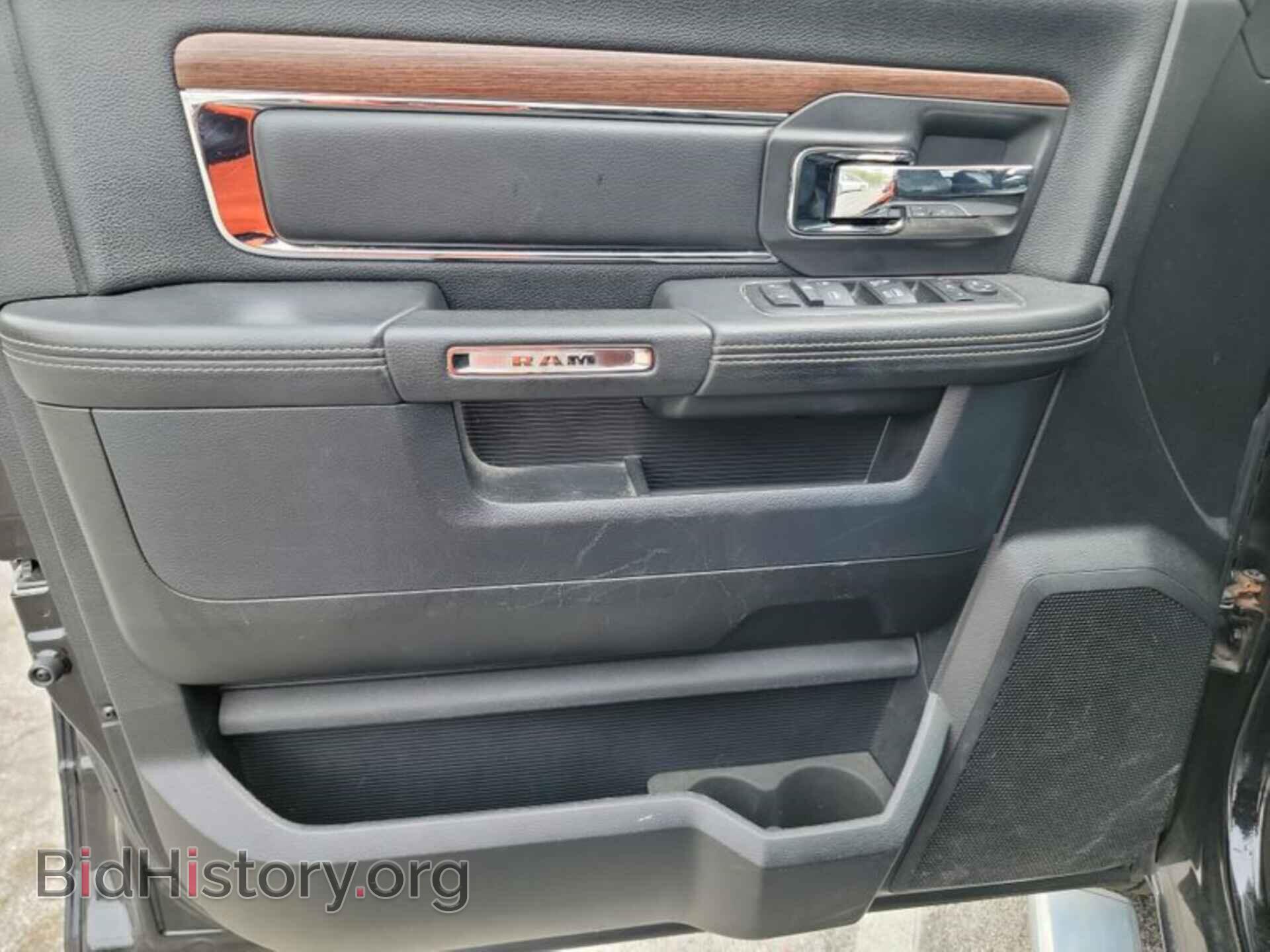 2015 RAM 1500 - VIN: 1C6RR7NT1FS556816 - Фото 2