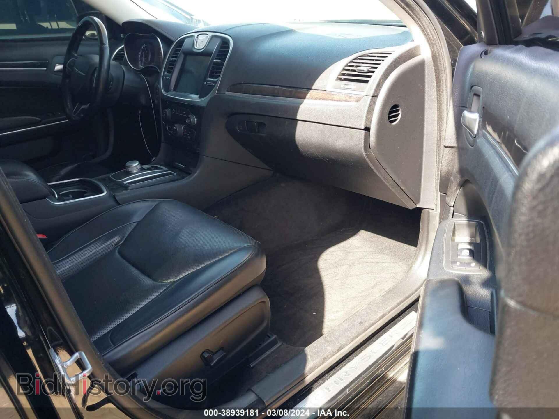 2016 CHRYSLER 300C - VIN: 2C3CCAEG3GH190337 - Фото 5