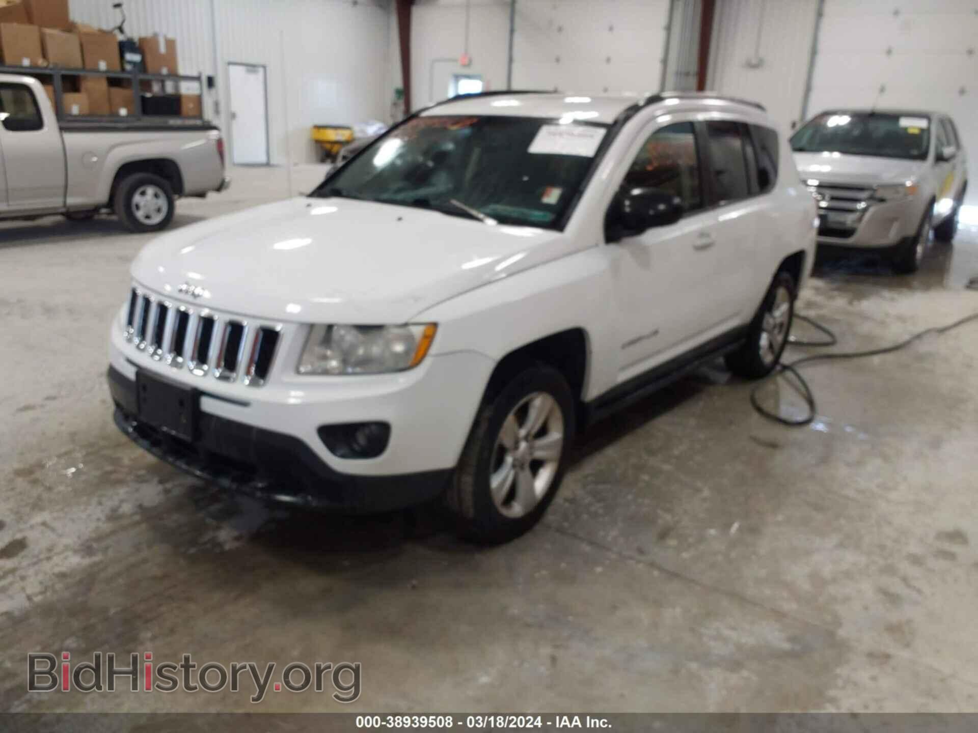 2012 JEEP COMPASS - VIN: 1C4NJDBBXCD611109 - Фото 2