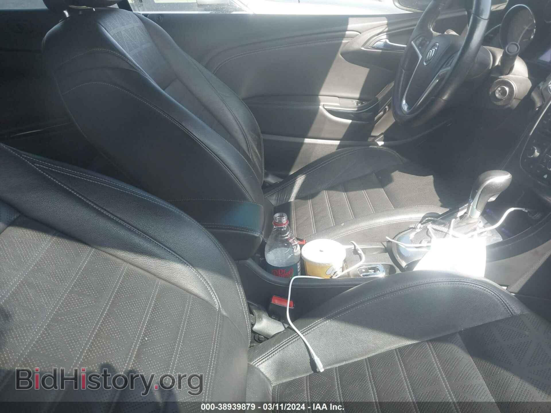 2016 BUICK CASCADA - VIN: W04WT3N50GG045894 - Photo 5