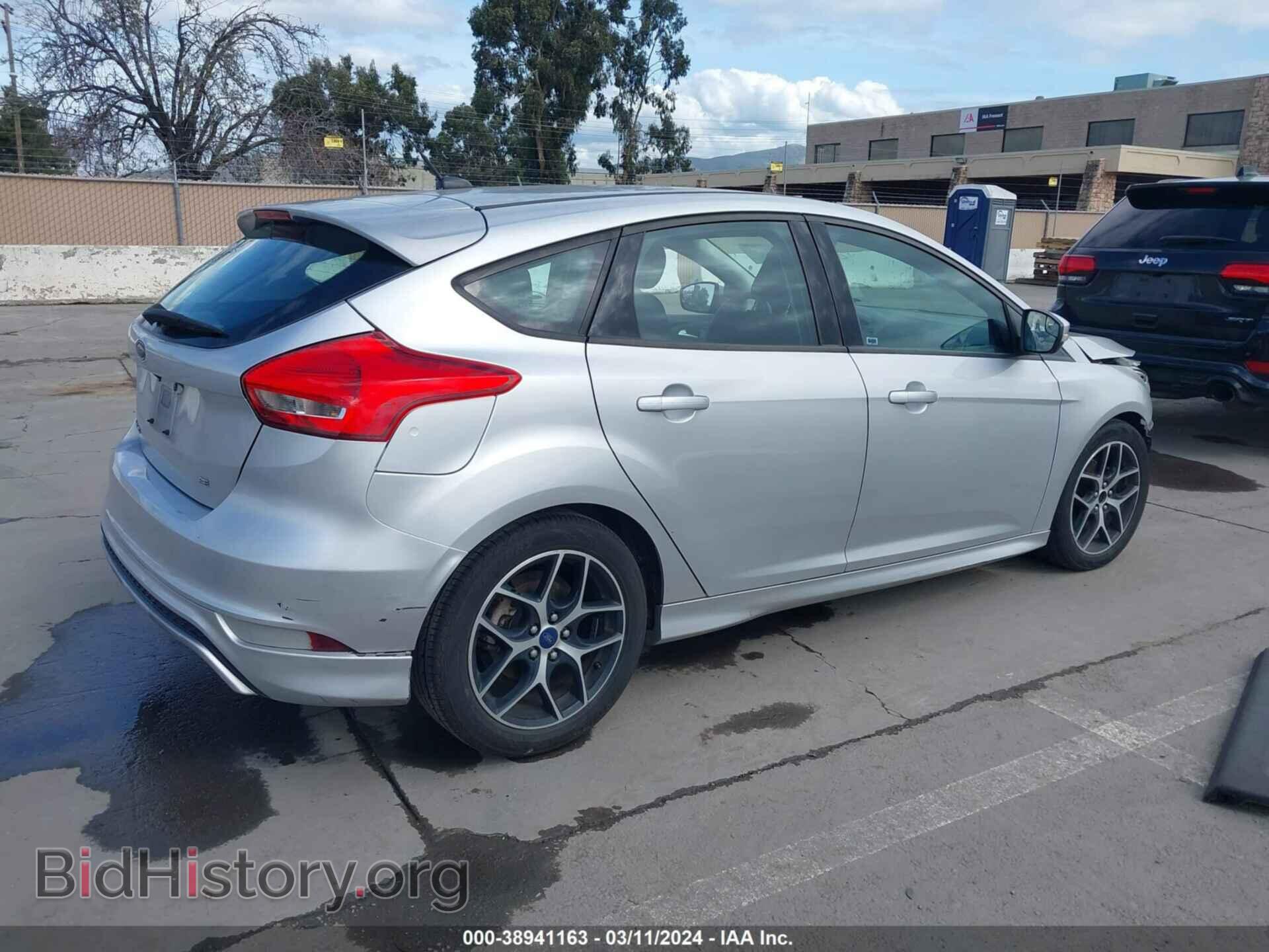 2016 FORD FOCUS - VIN: 1FADP3K28GL372830 - Фото 4