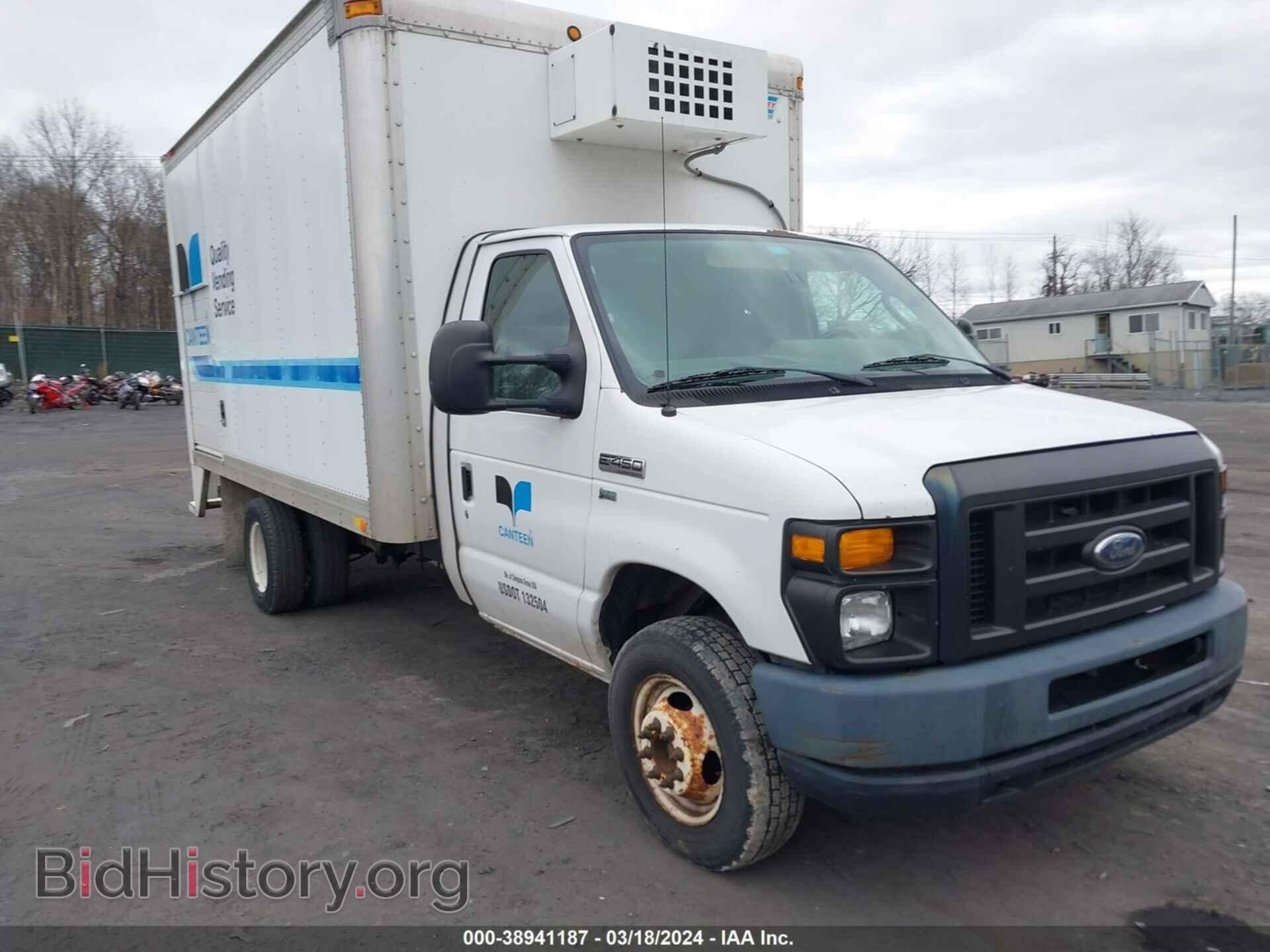 Photo 1FDXE4FL2BDB20477 - FORD E-450 CUTAWAY 2011