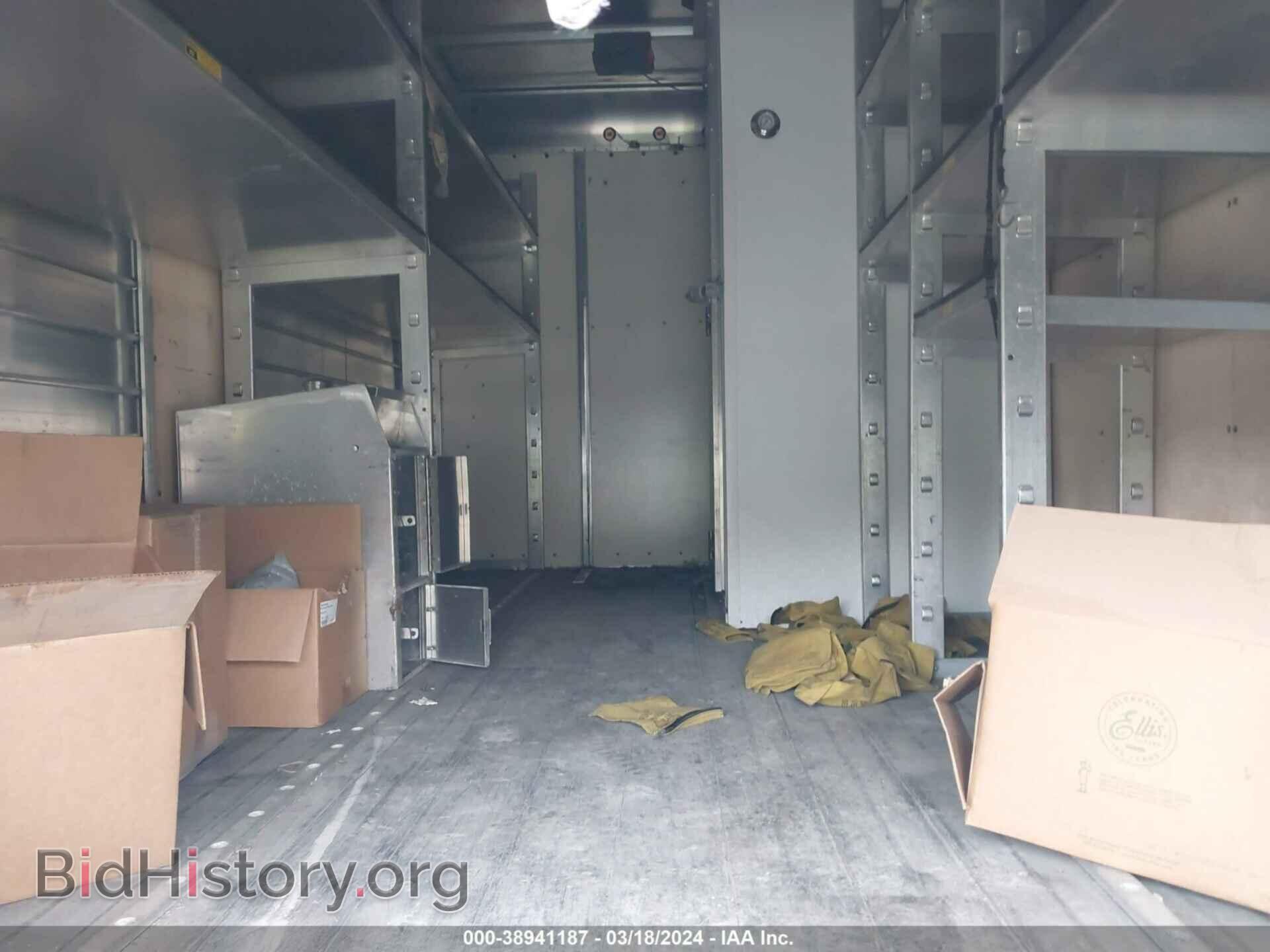 2011 FORD E-450 CUTAWAY - VIN: 1FDXE4FL2BDB20477 - Фото 6